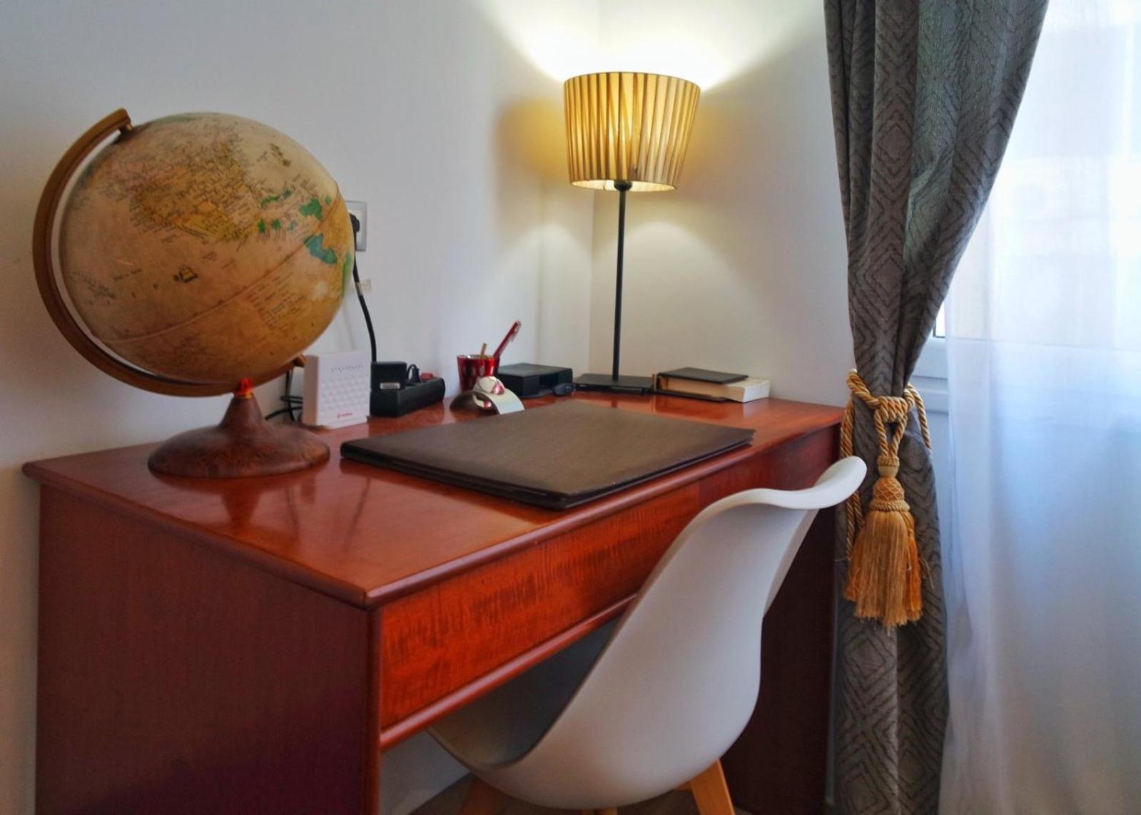 One-Bedroom Apartment - Photo 16