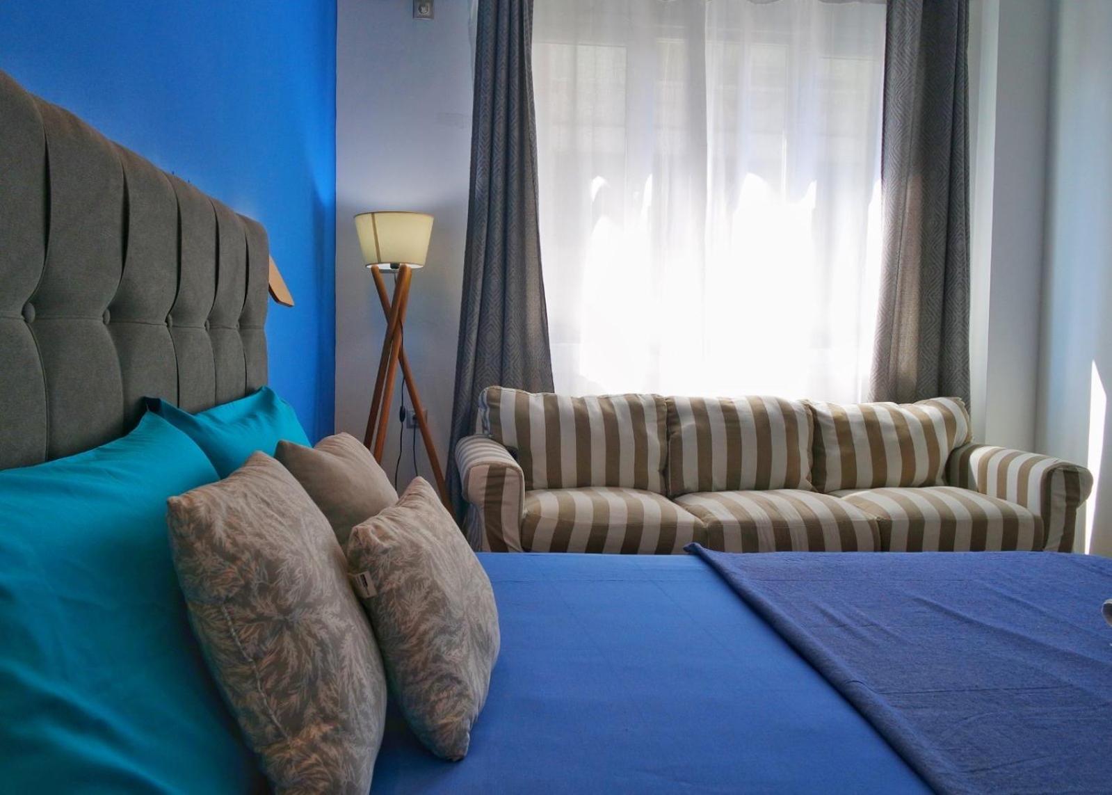 One-Bedroom Apartment - Photo 28