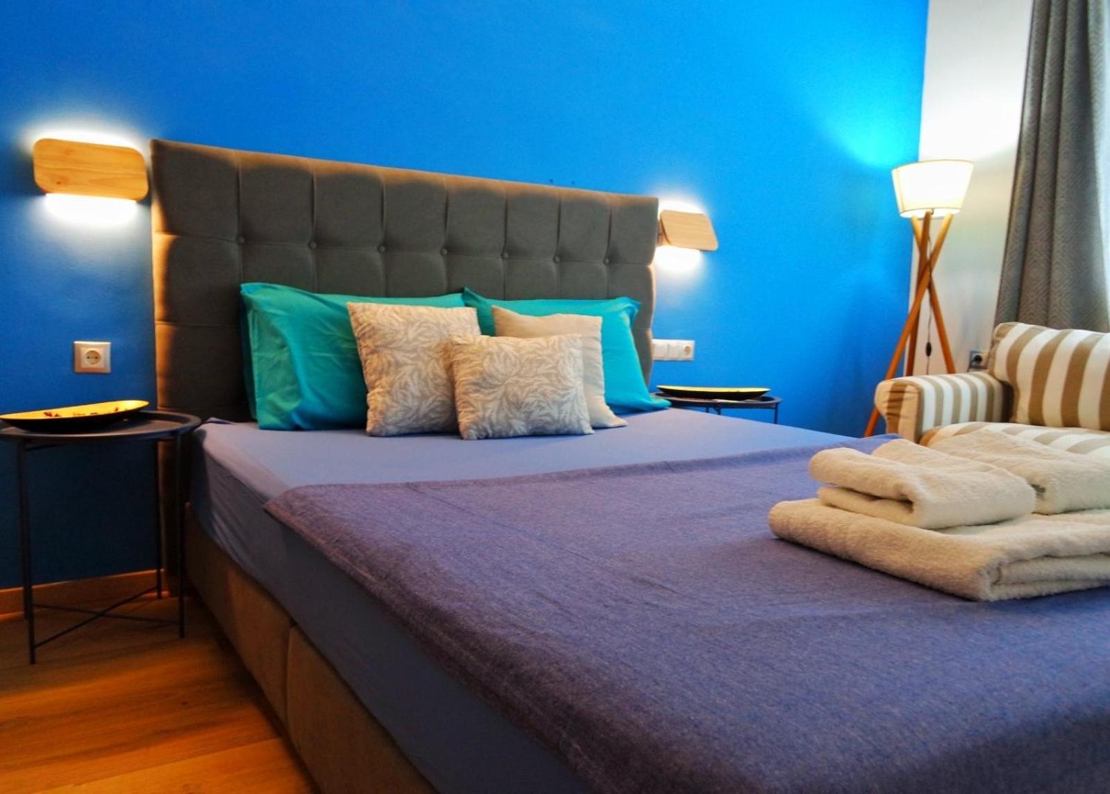 One-Bedroom Apartment - Photo 31