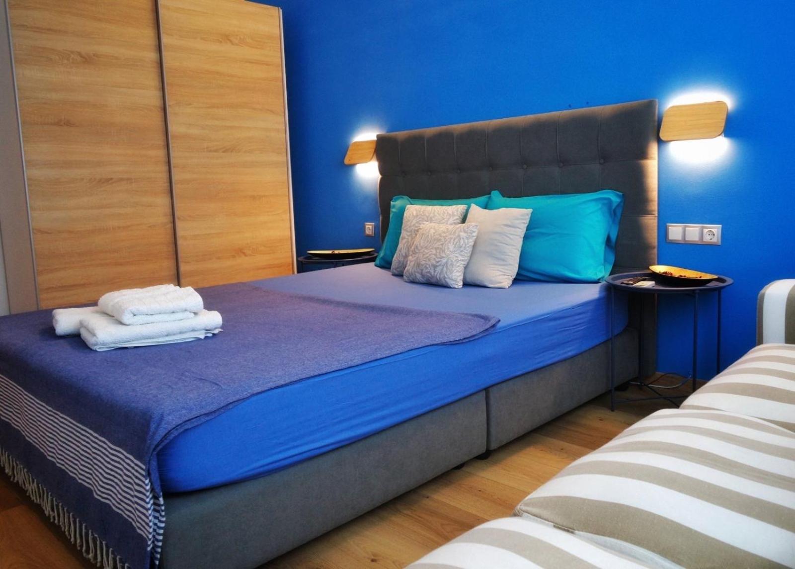 One-Bedroom Apartment - Photo 33