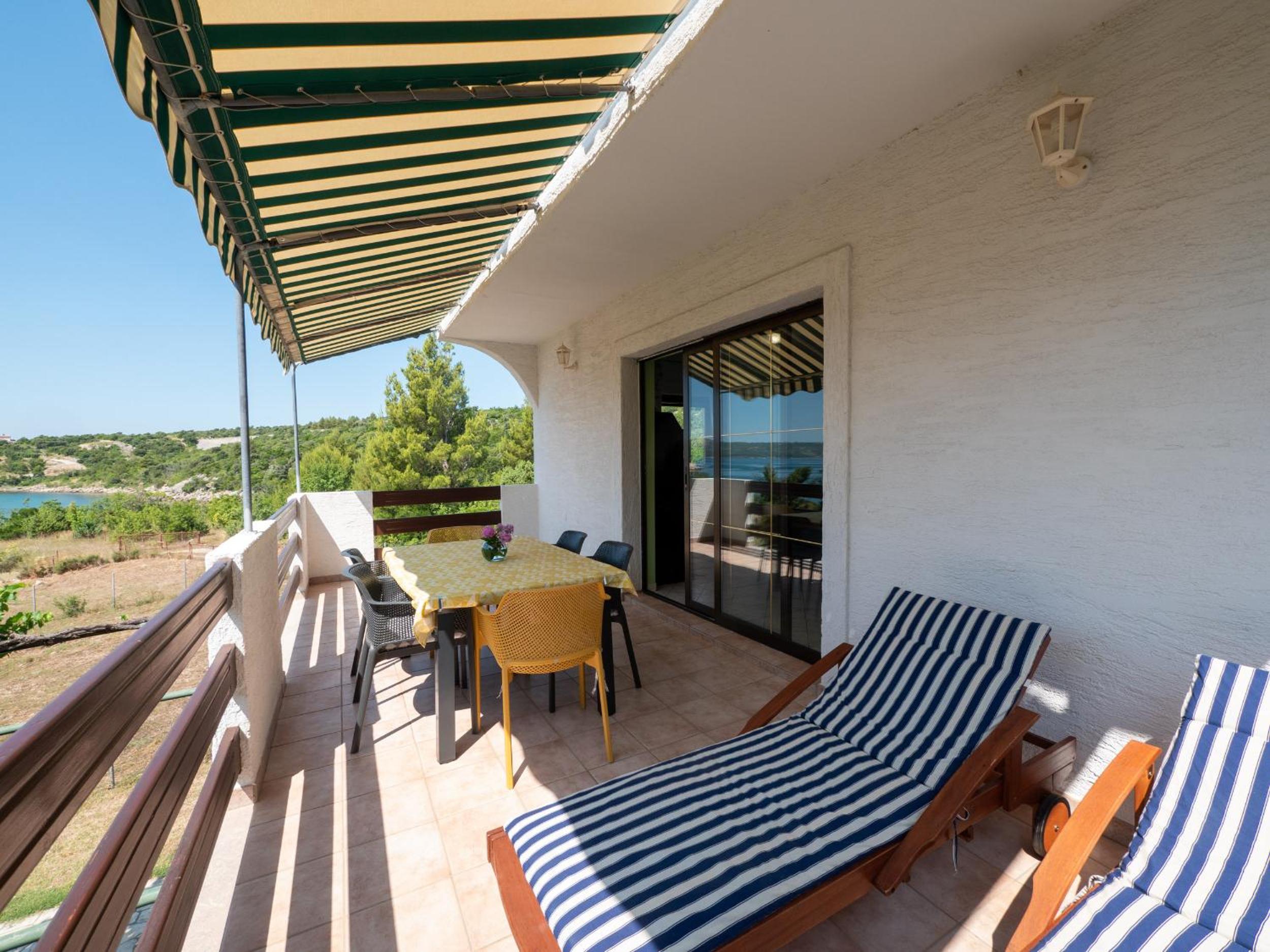 Two-Bedroom Apartment with Terrace and Sea View photo 3