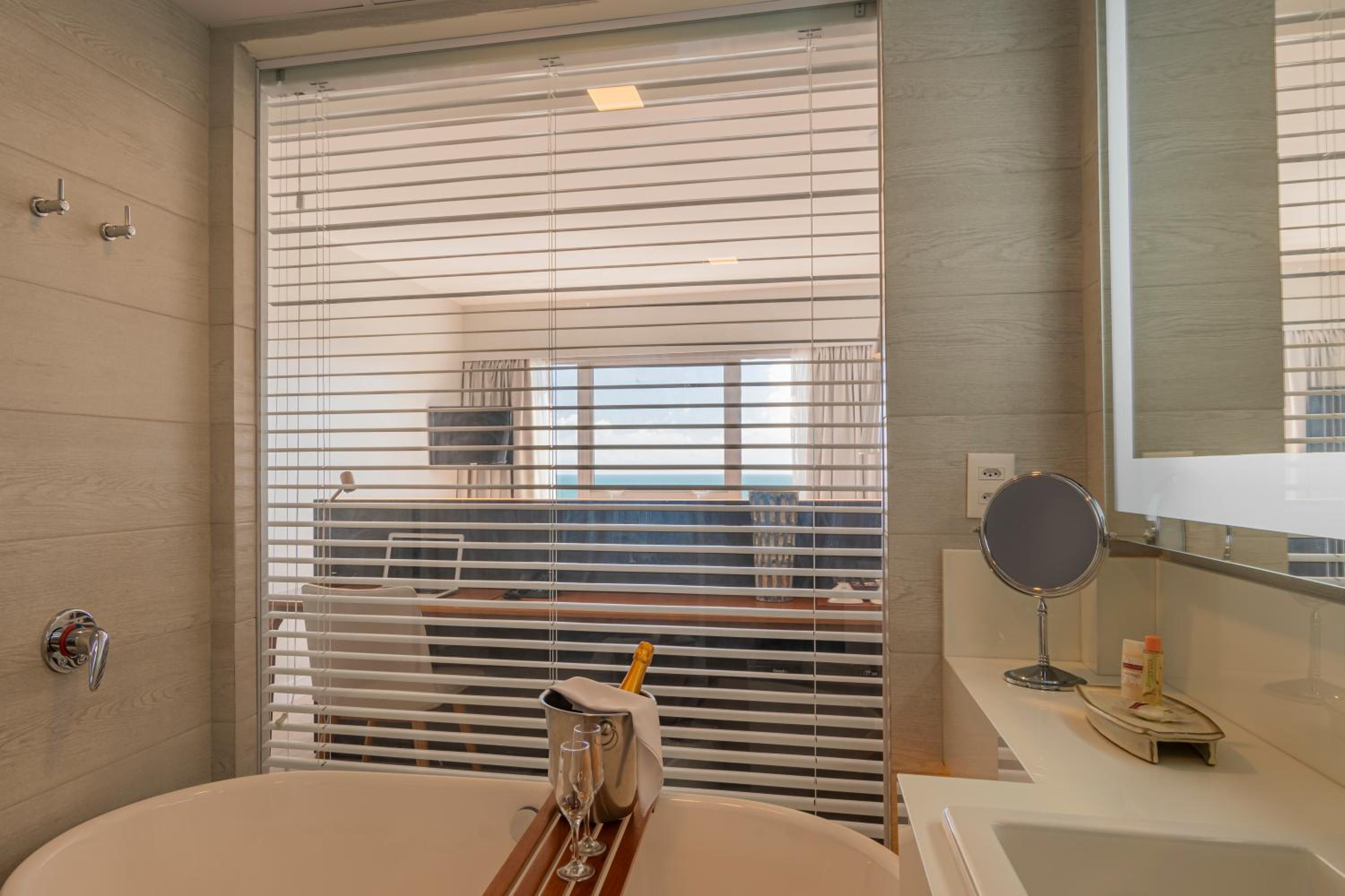 King Room with Sea View