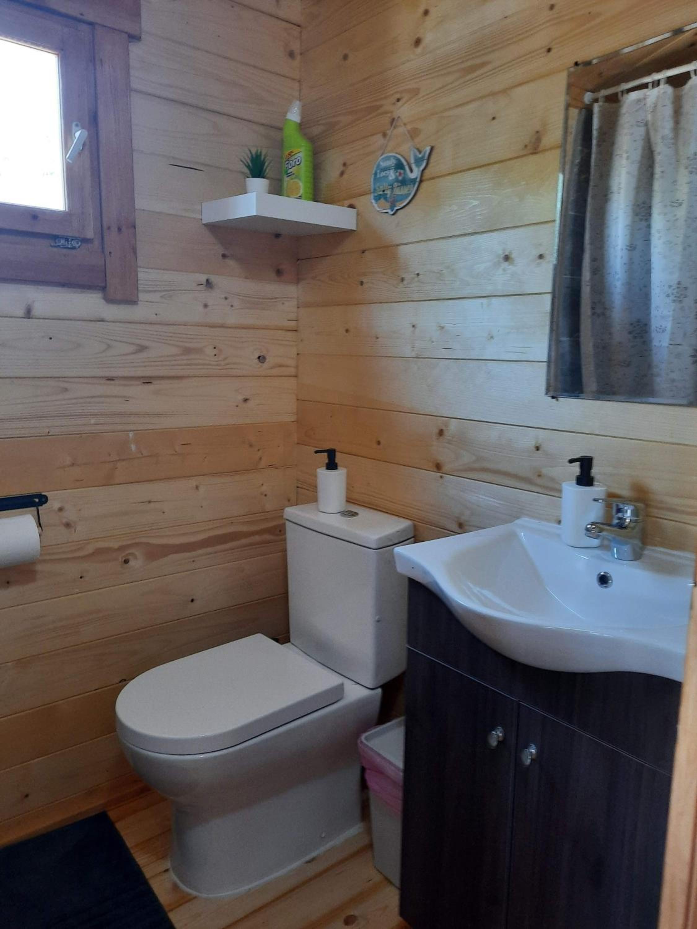 Two-Bedroom Chalet - Photo 2