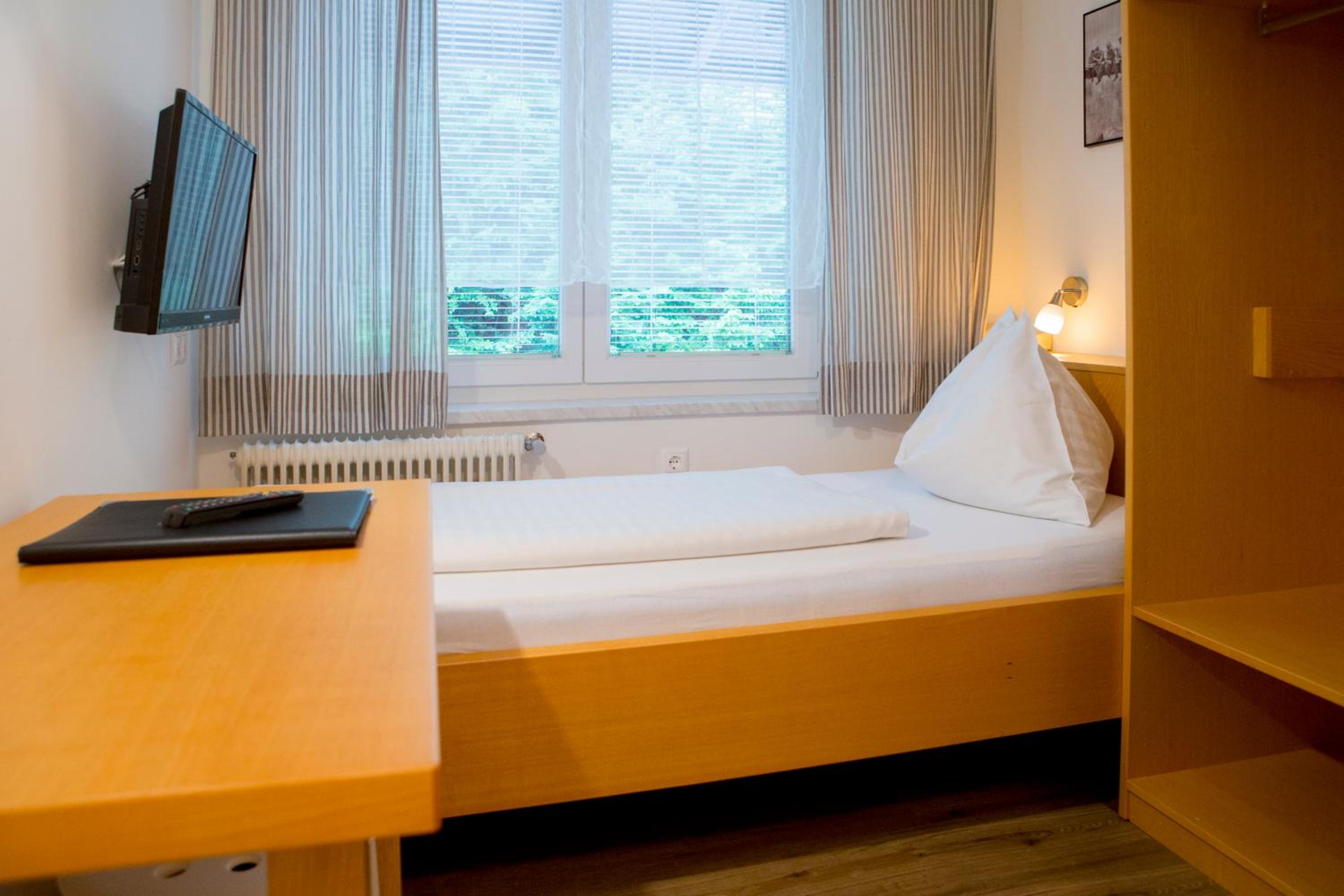 Small Single Room