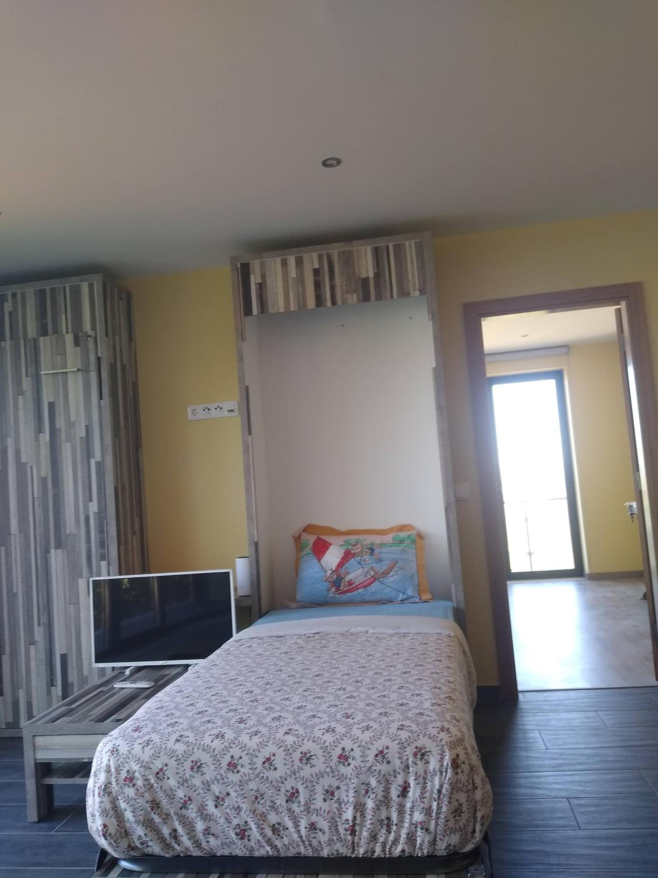 Apartment with Garden View photo 3