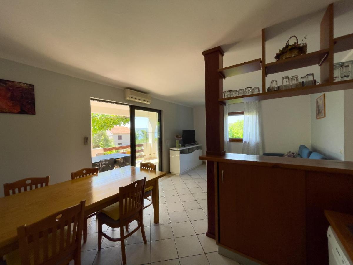 Two-Bedroom Apartment with Terrace and Partial Sea View photo 3