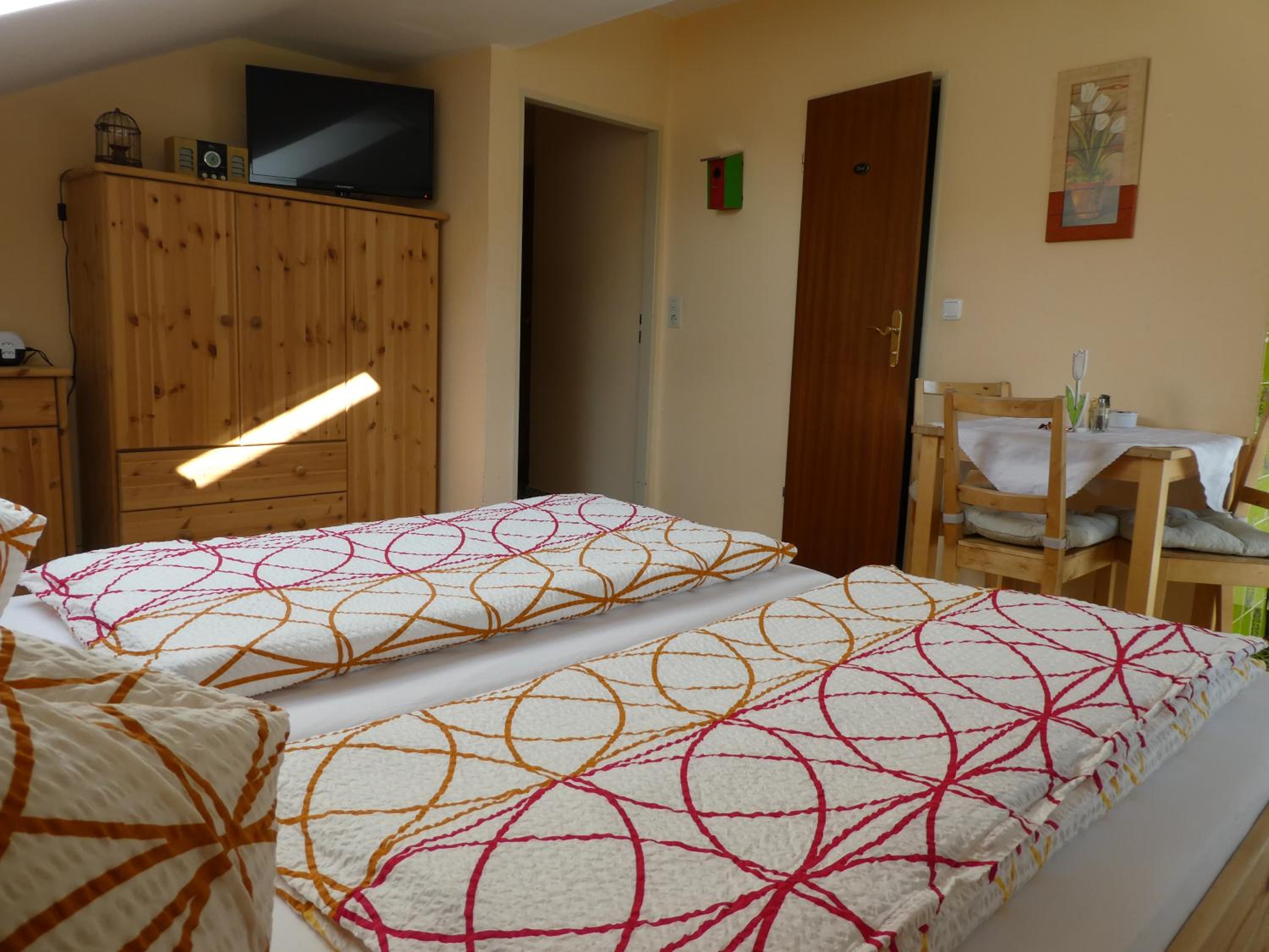 Comfort Studio with Balcony - Photo 6