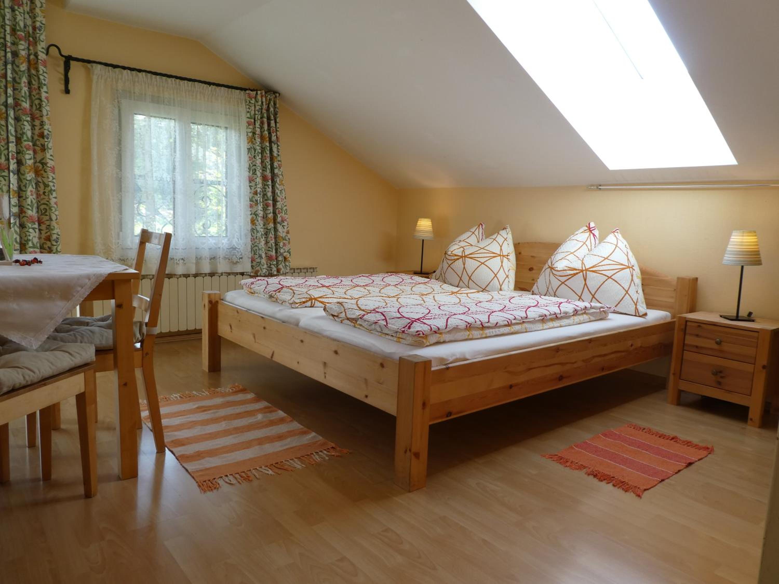 Comfort Studio with Balcony - Photo 4
