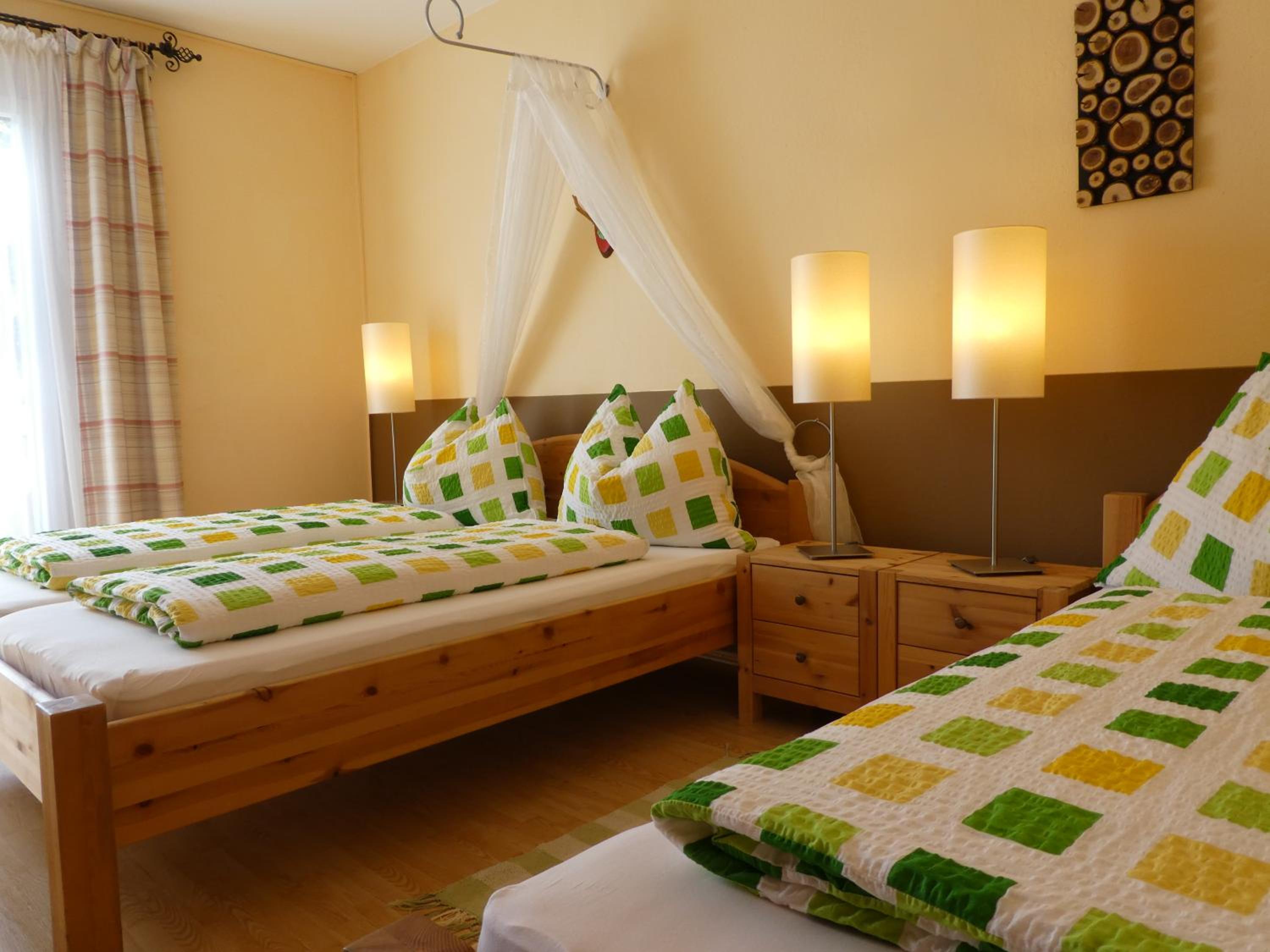 One-Bedroom Apartment with Balcony - Photo 17