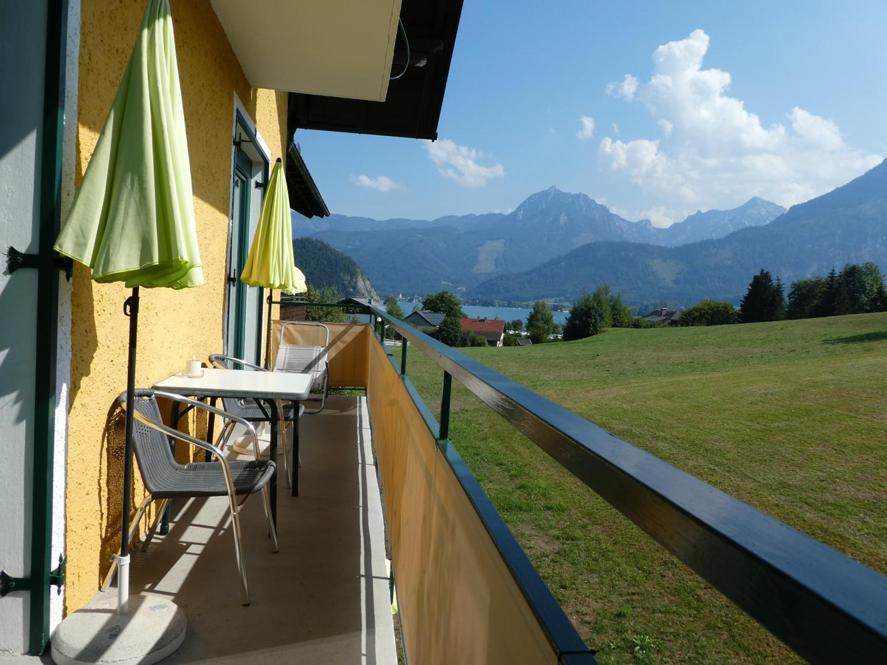 One-Bedroom Apartment with Balcony - Photo 21