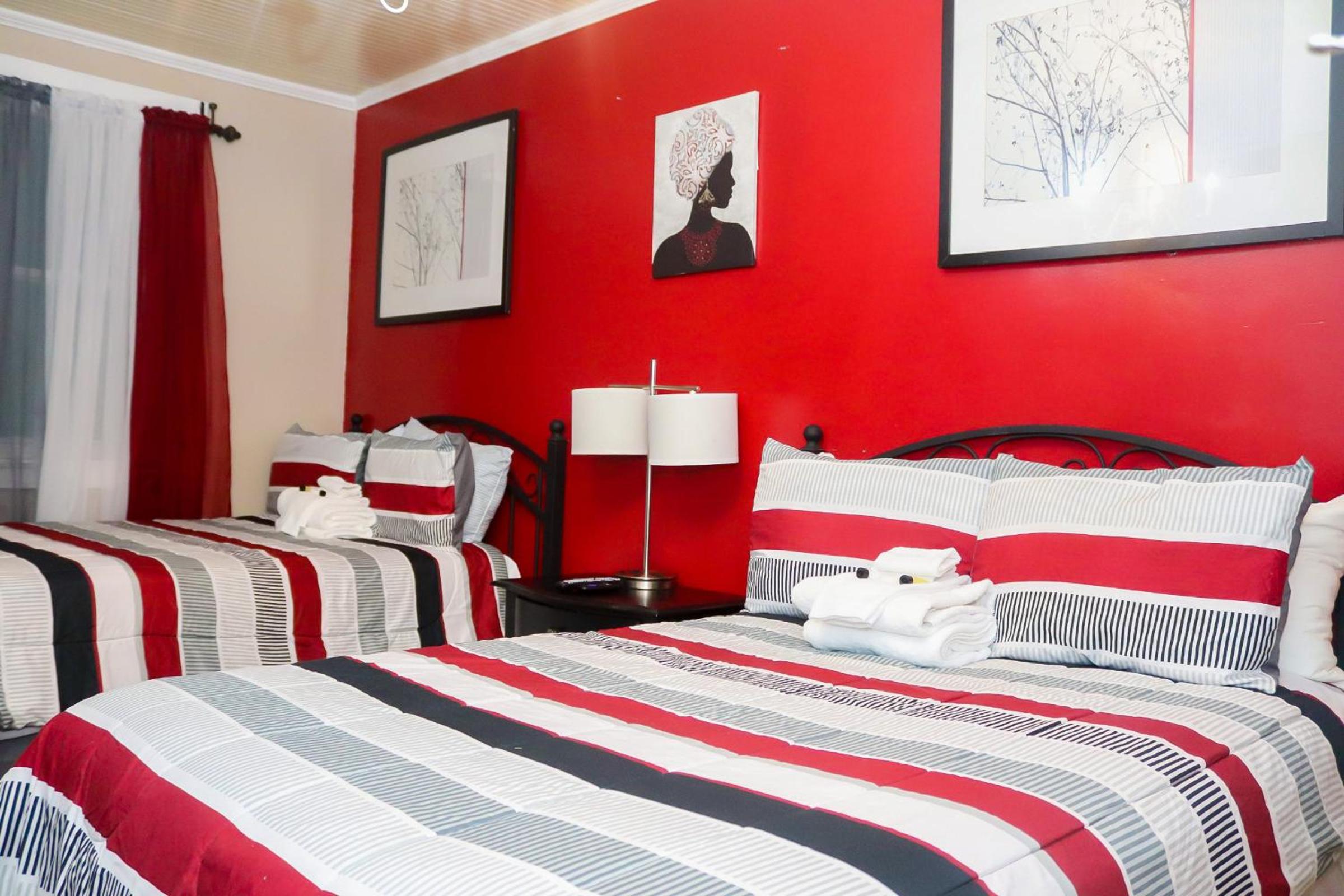 Double Room - Photo 2