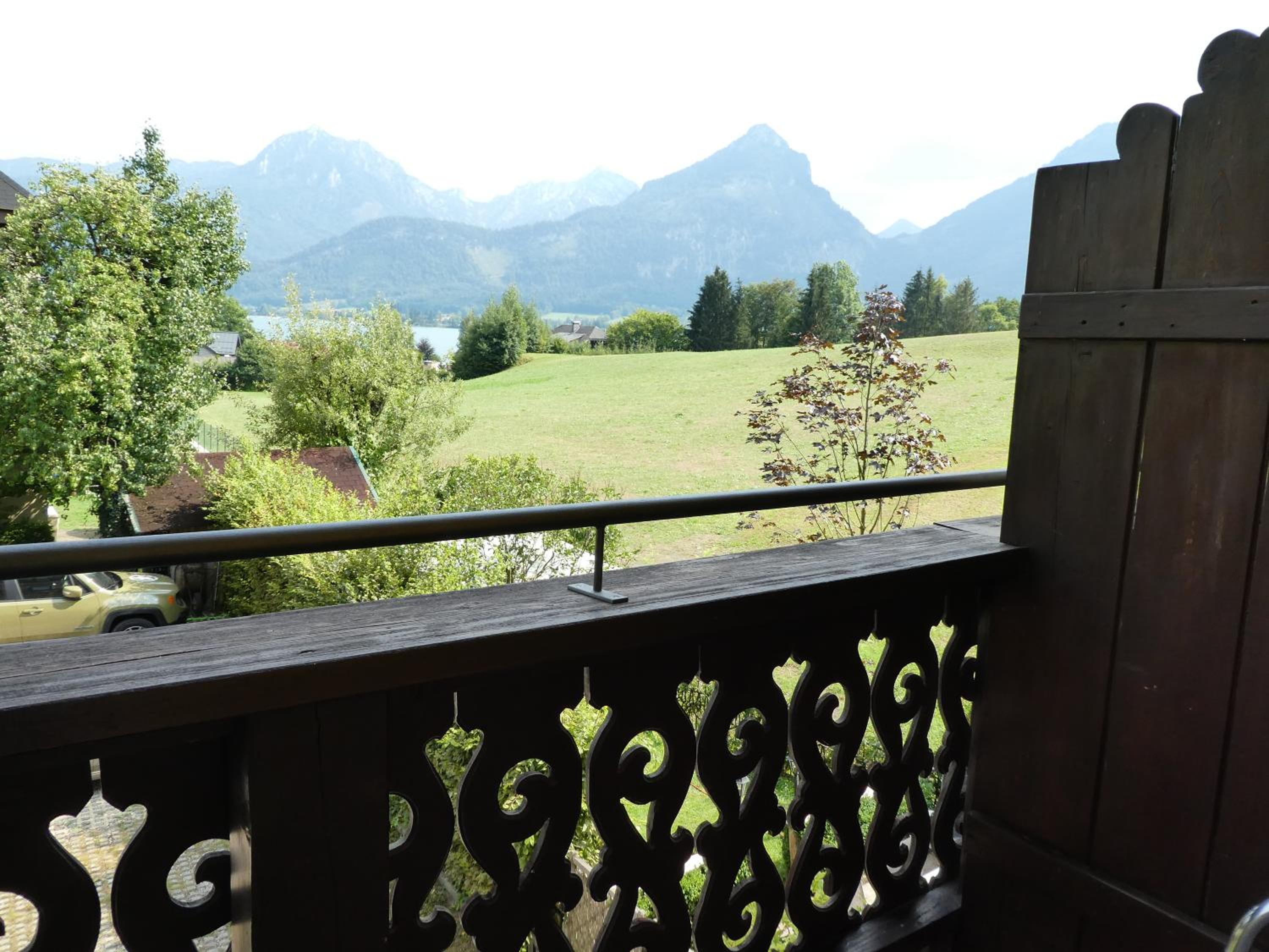 One-Bedroom Apartment with Balcony - Photo 26