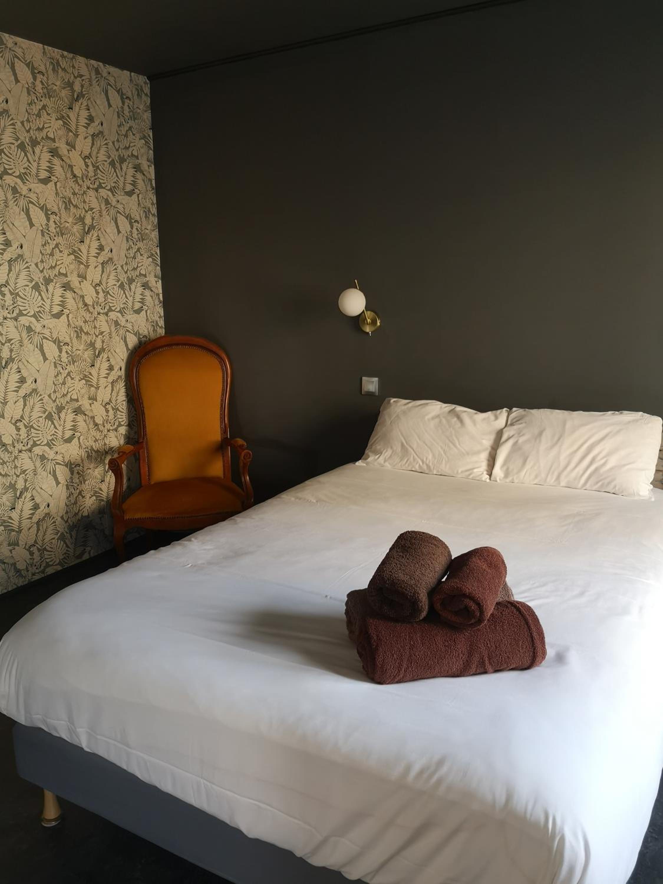 Premium Quadruple Room - Photo 5