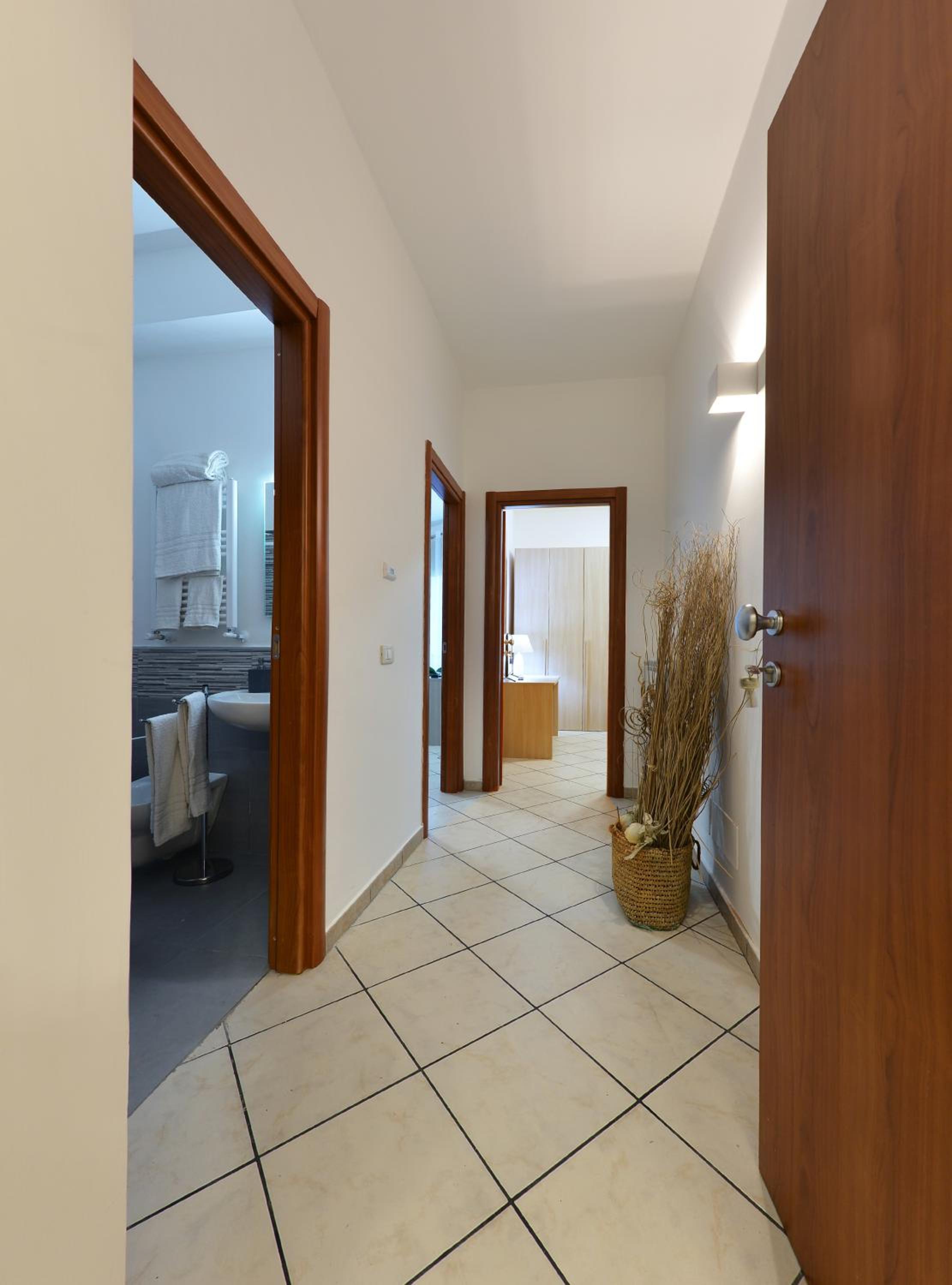 Double Room with Shared Bathroom photo 1