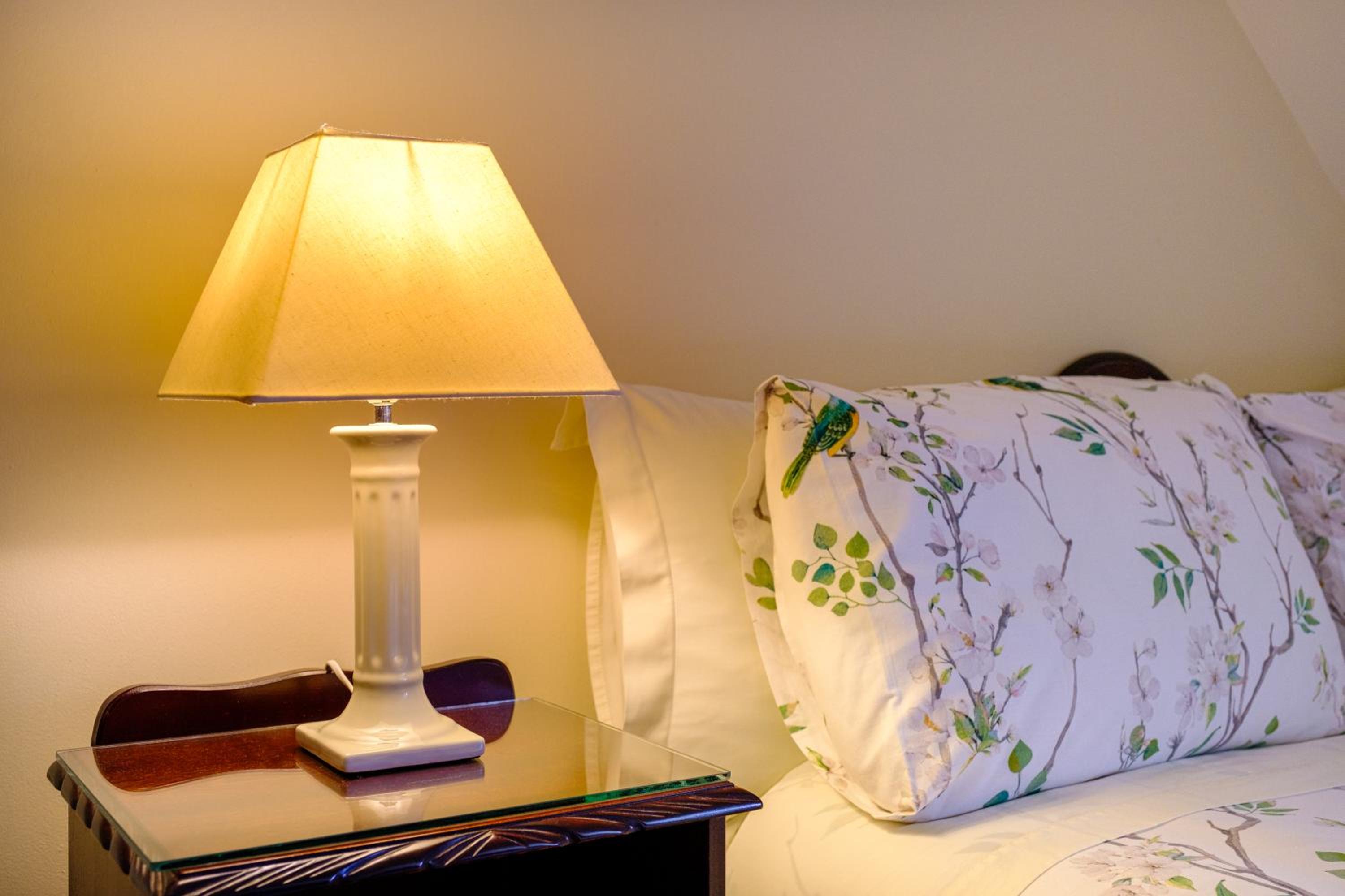 Small Double Room - Photo 5