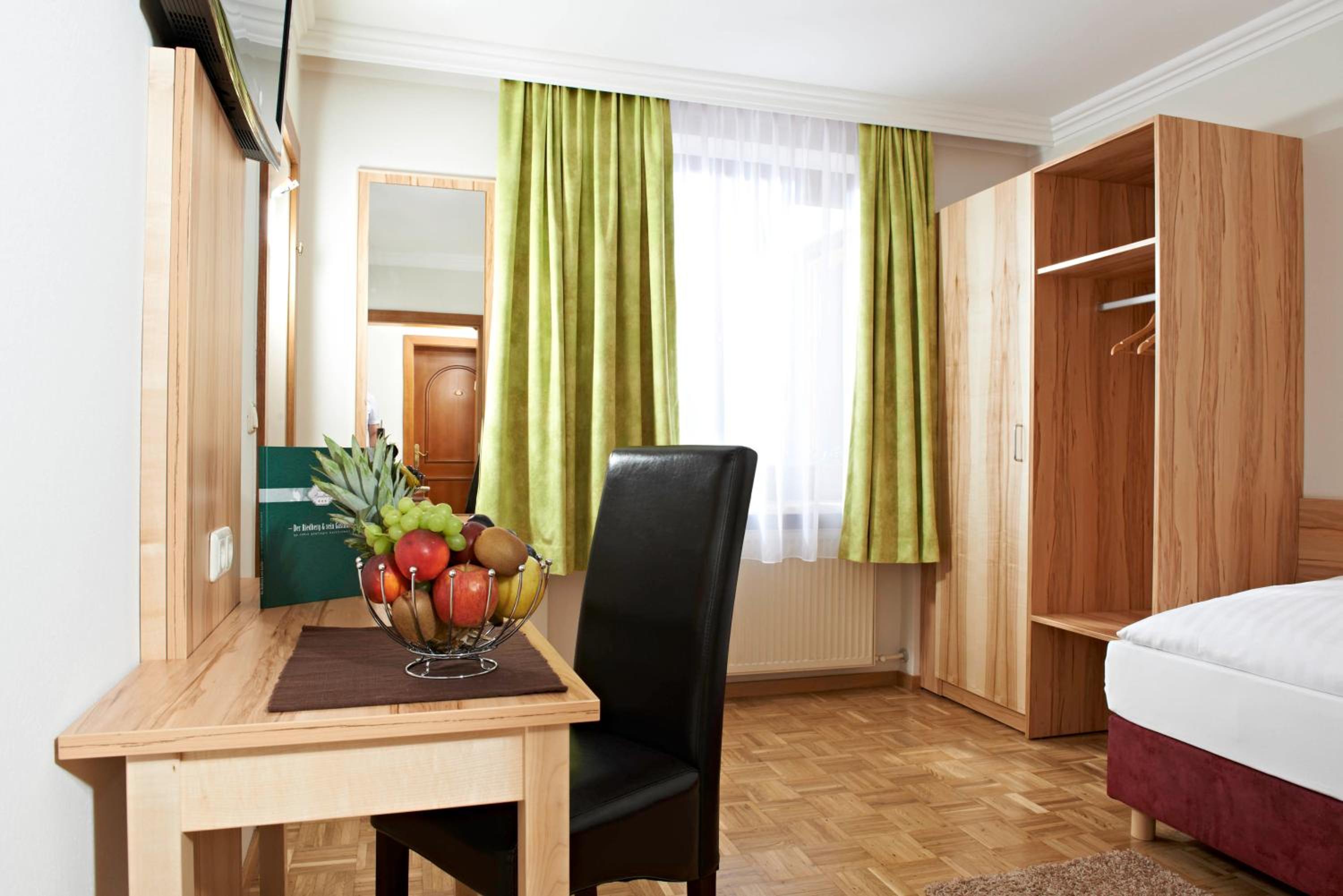 Premium Single Room photo 2