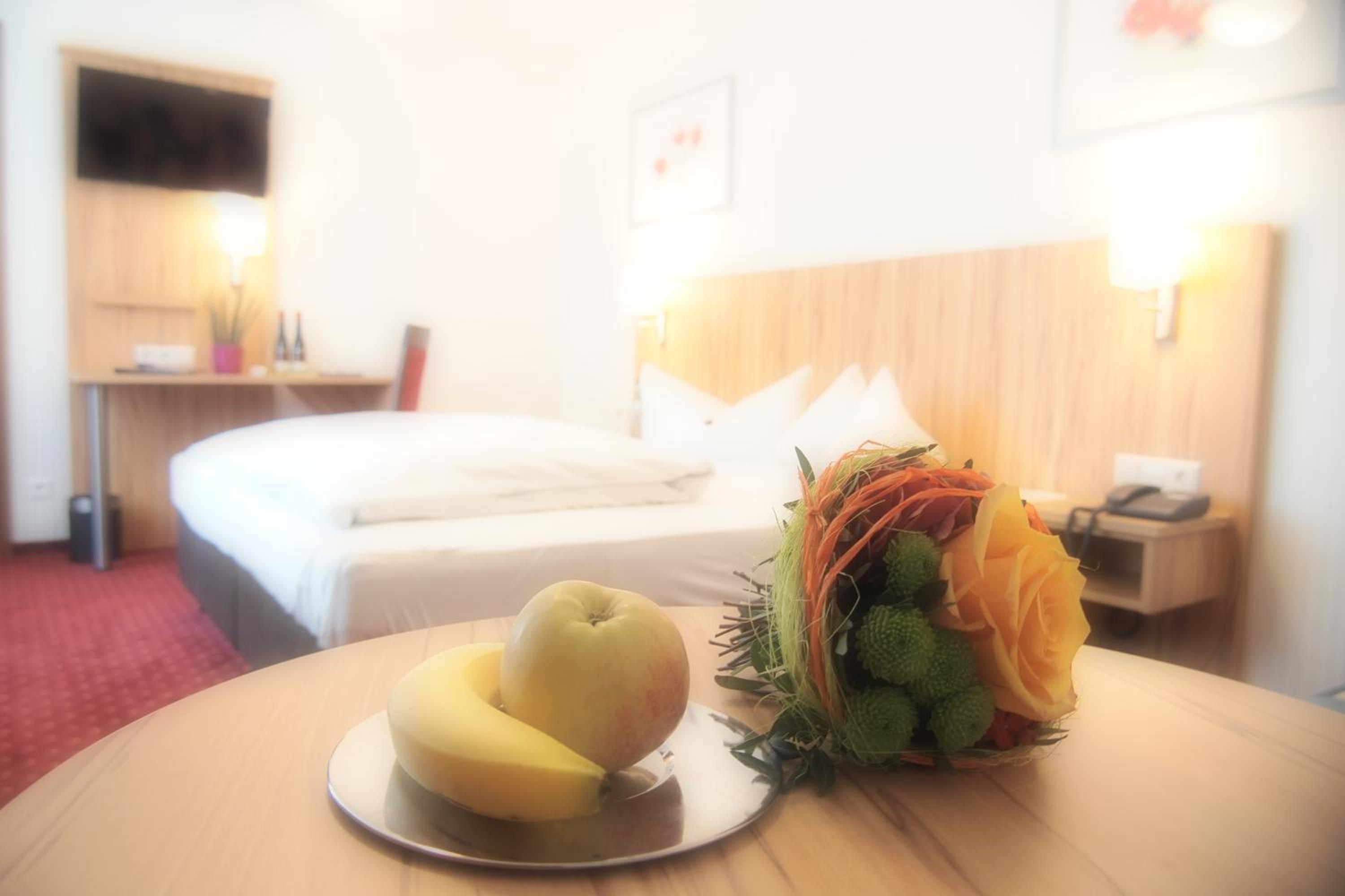 Double Room - Photo 5
