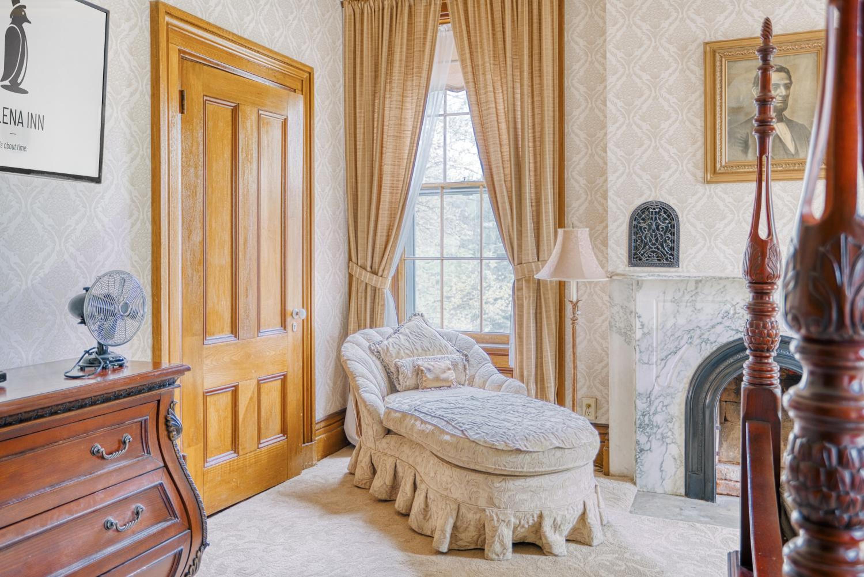 Lincoln Suite  photo 3