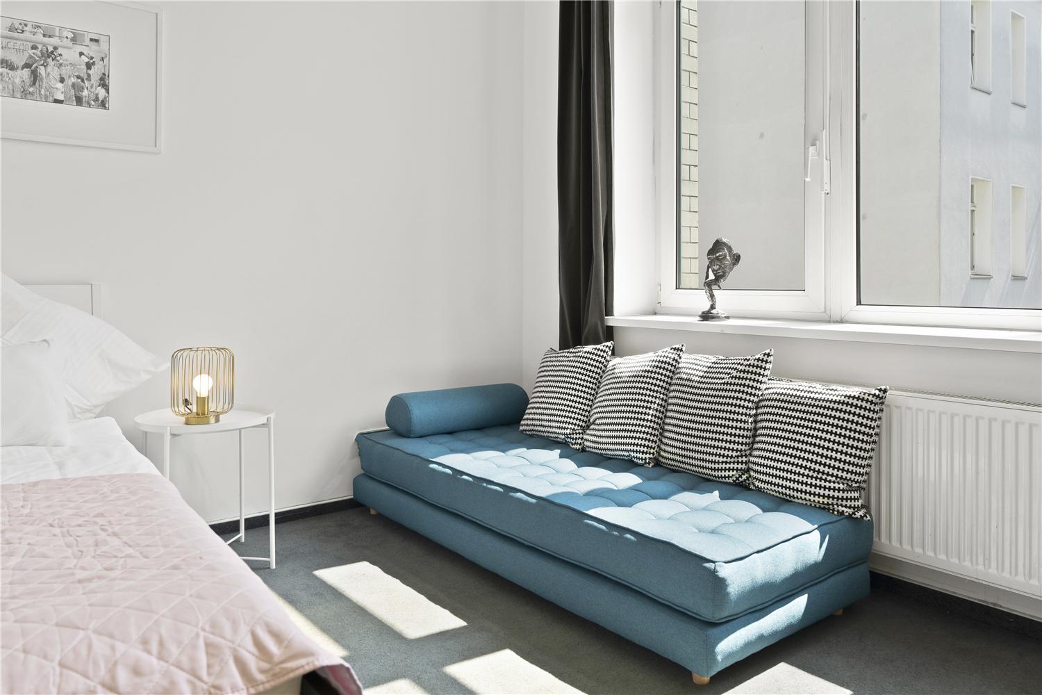 Three-Bedroom Apartment photo 2