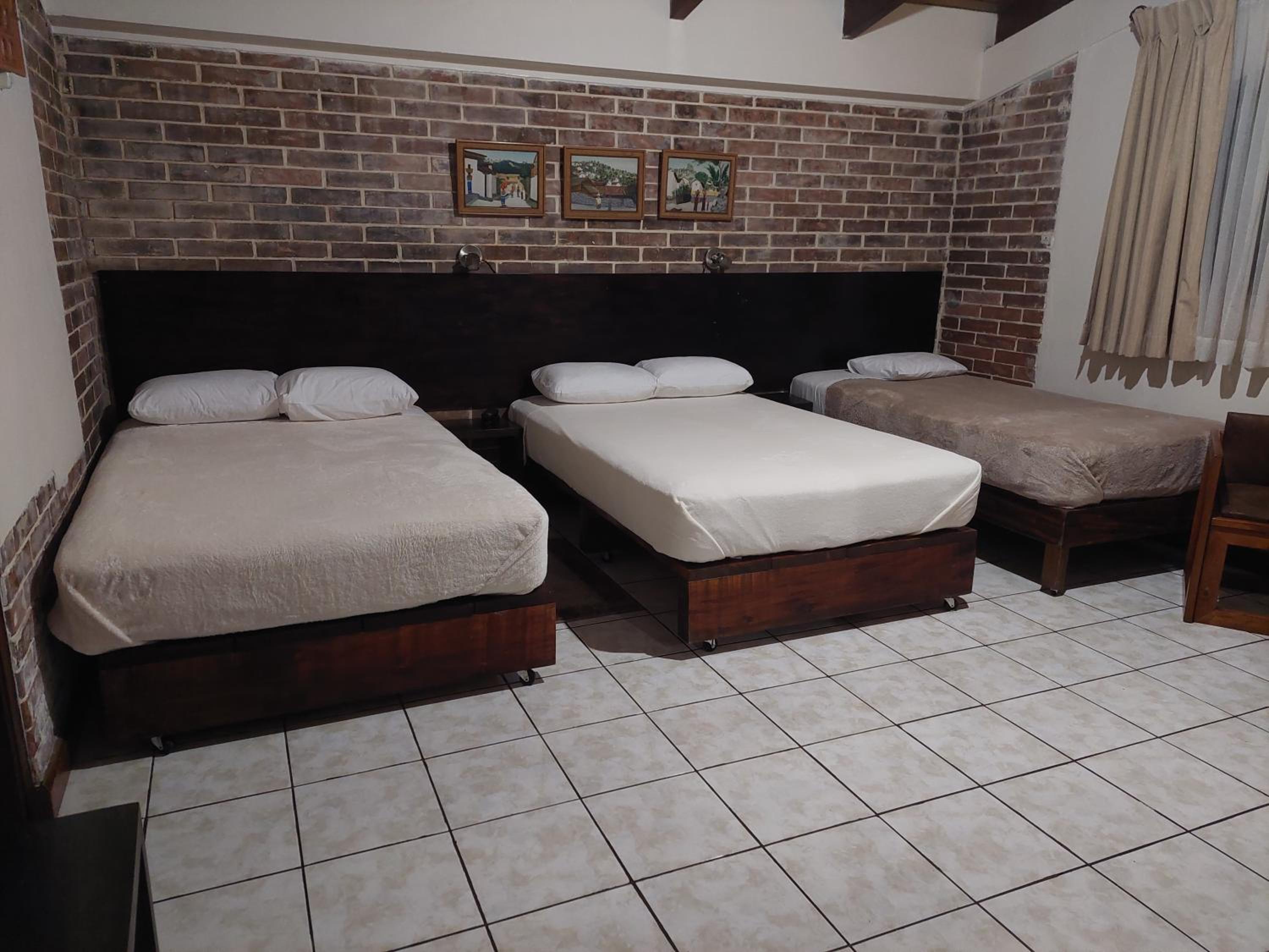 Triple Room photo 3