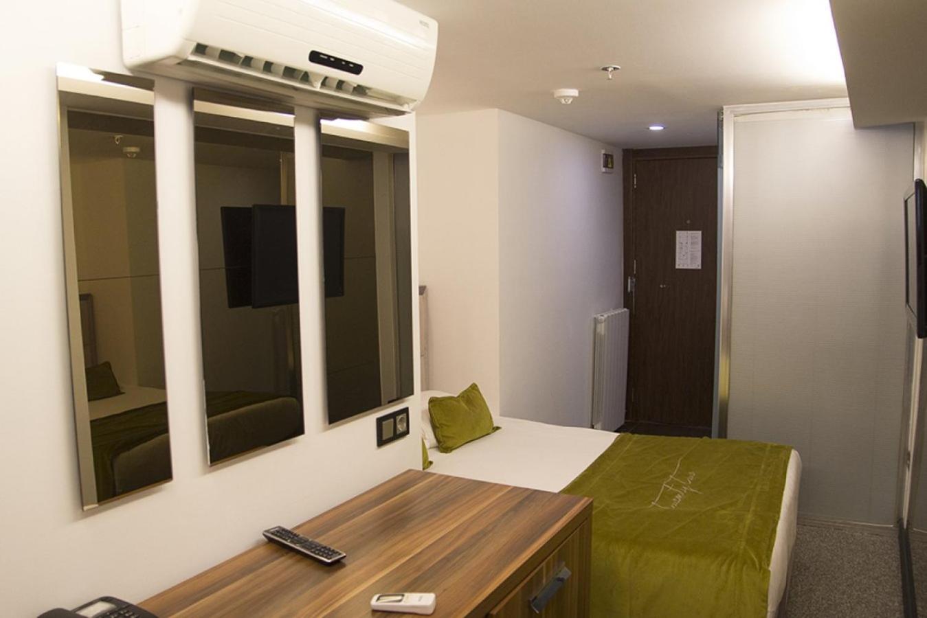 Economy Double Room photo 3