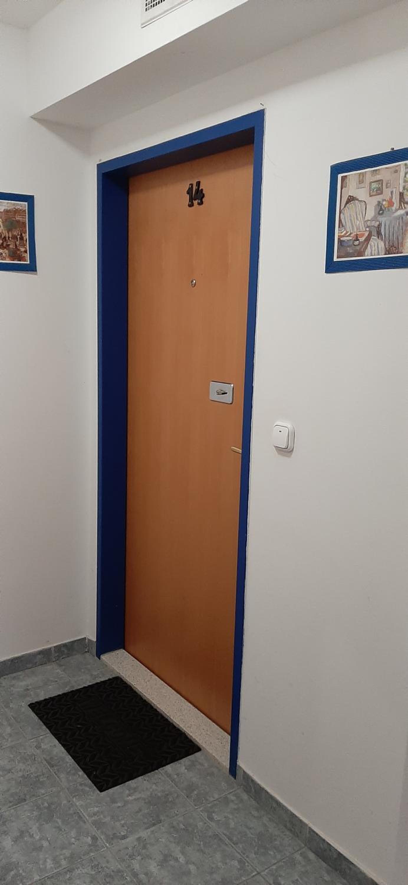 One-Bedroom Apartment - Photo 28
