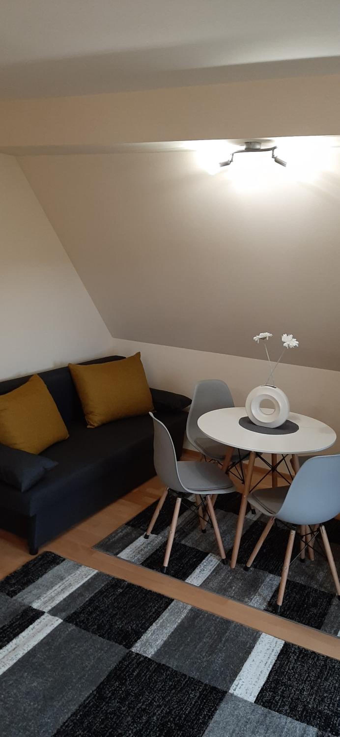 One-Bedroom Apartment - Photo 13