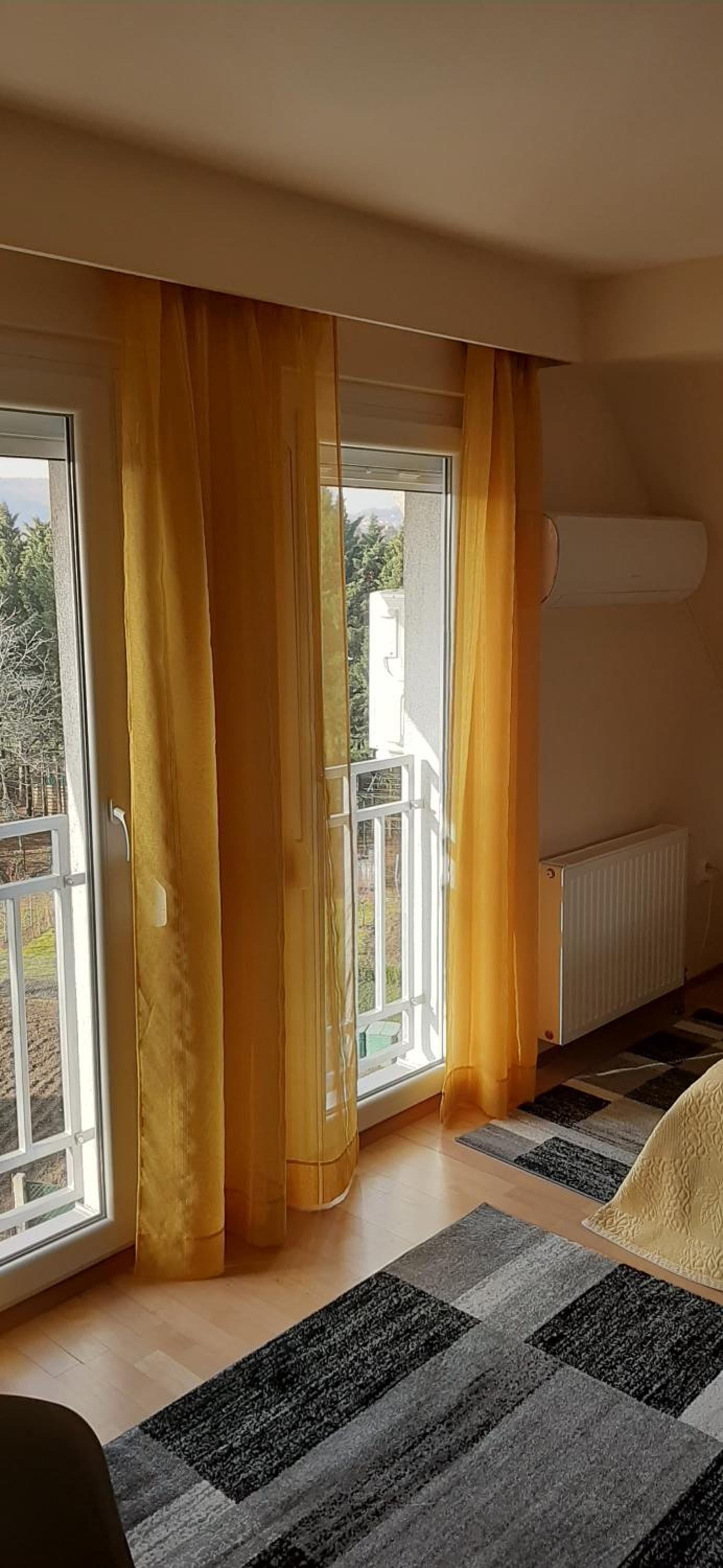 One-Bedroom Apartment - Photo 21