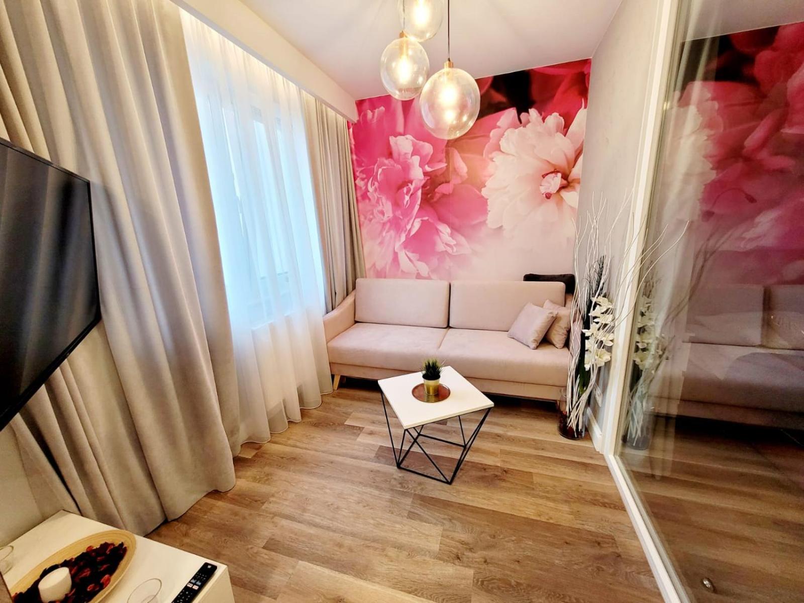 Standard Suite - Photo 8