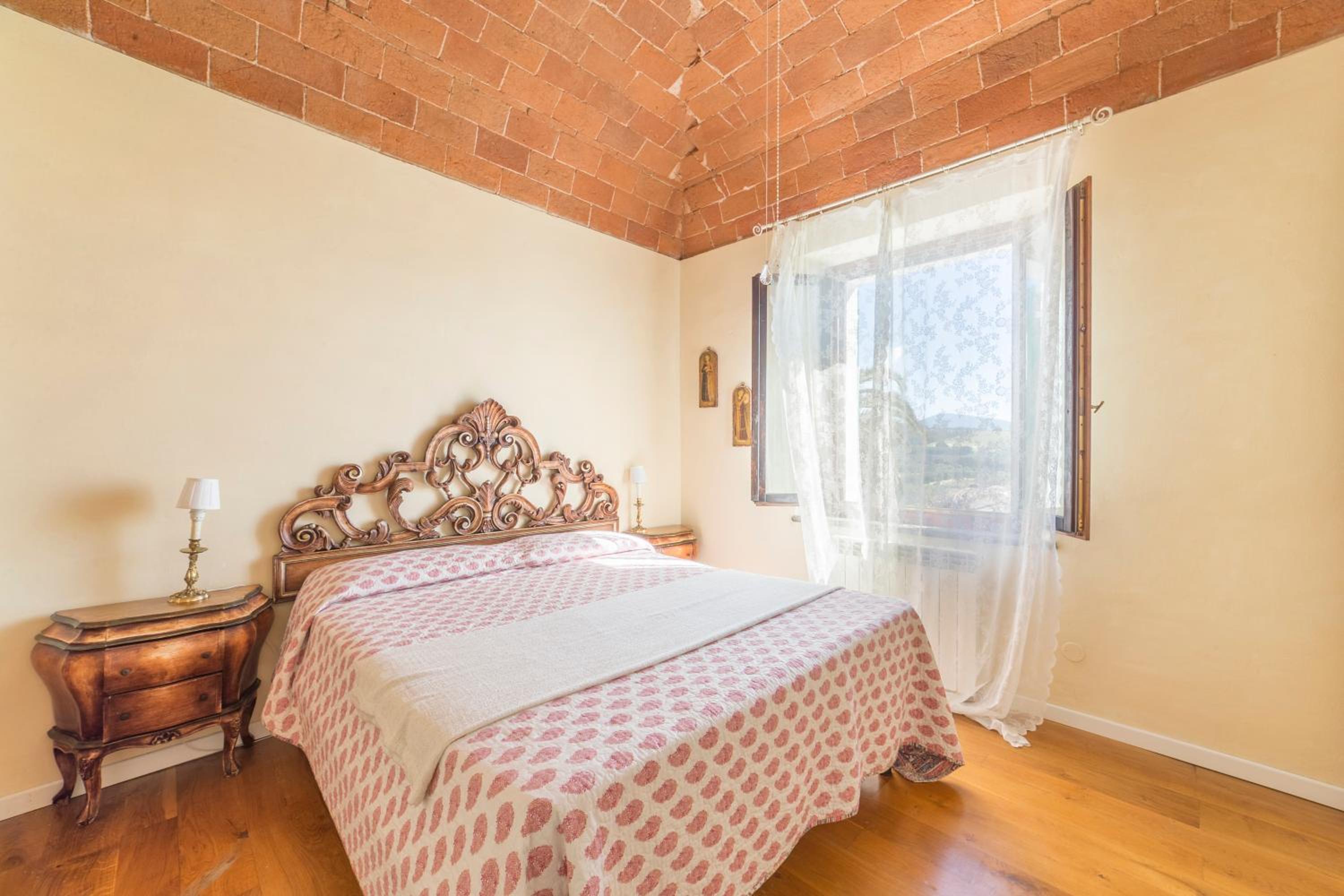 Villa photo 1