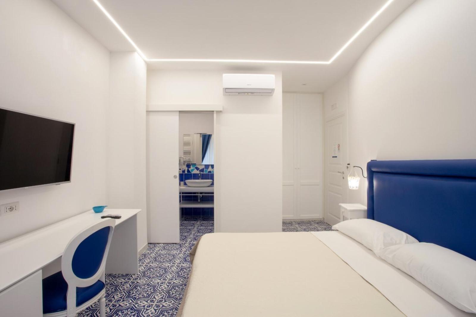 Superior Double Room - Photo 3