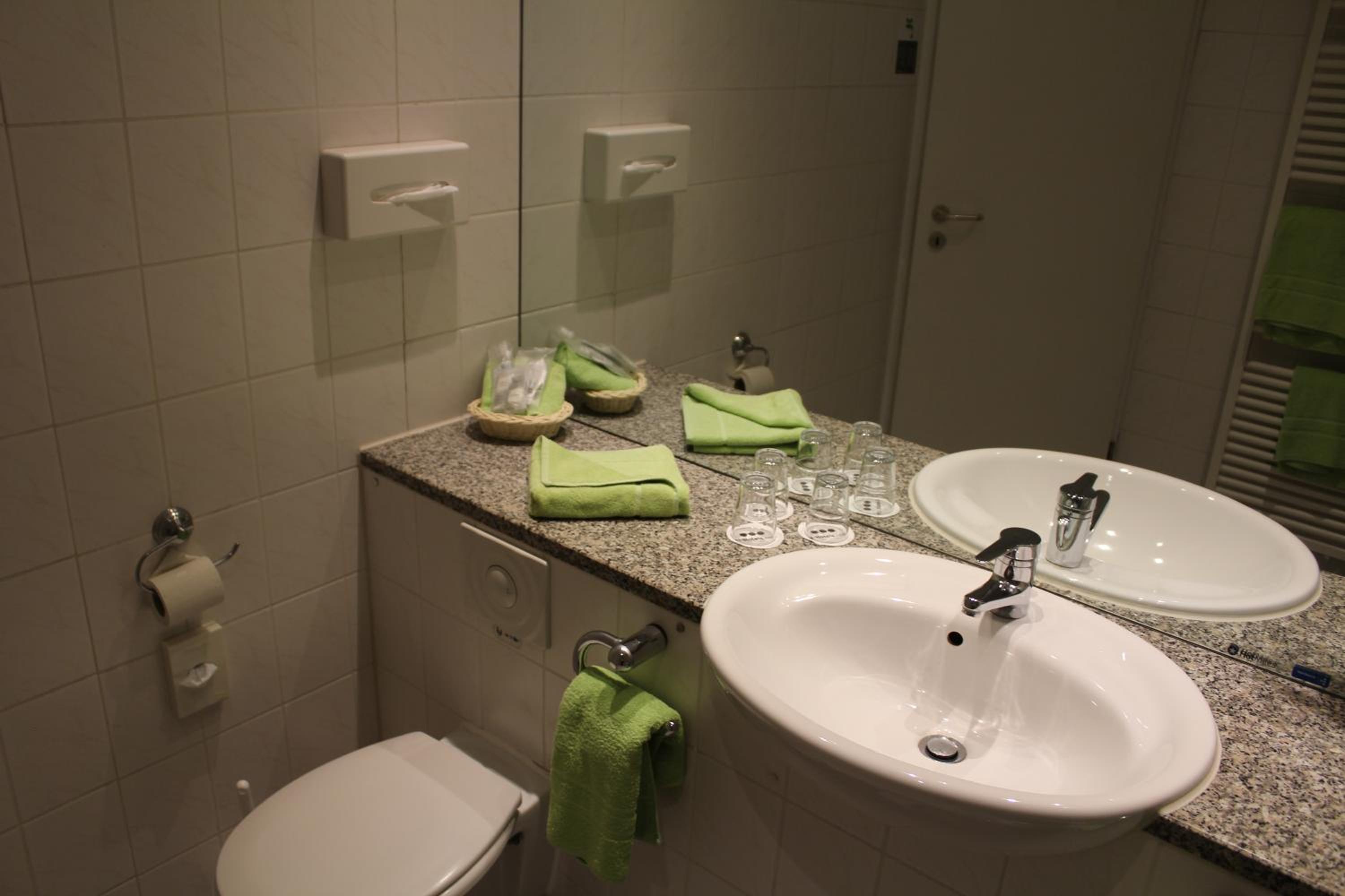 Superior Twin Room - Photo 6