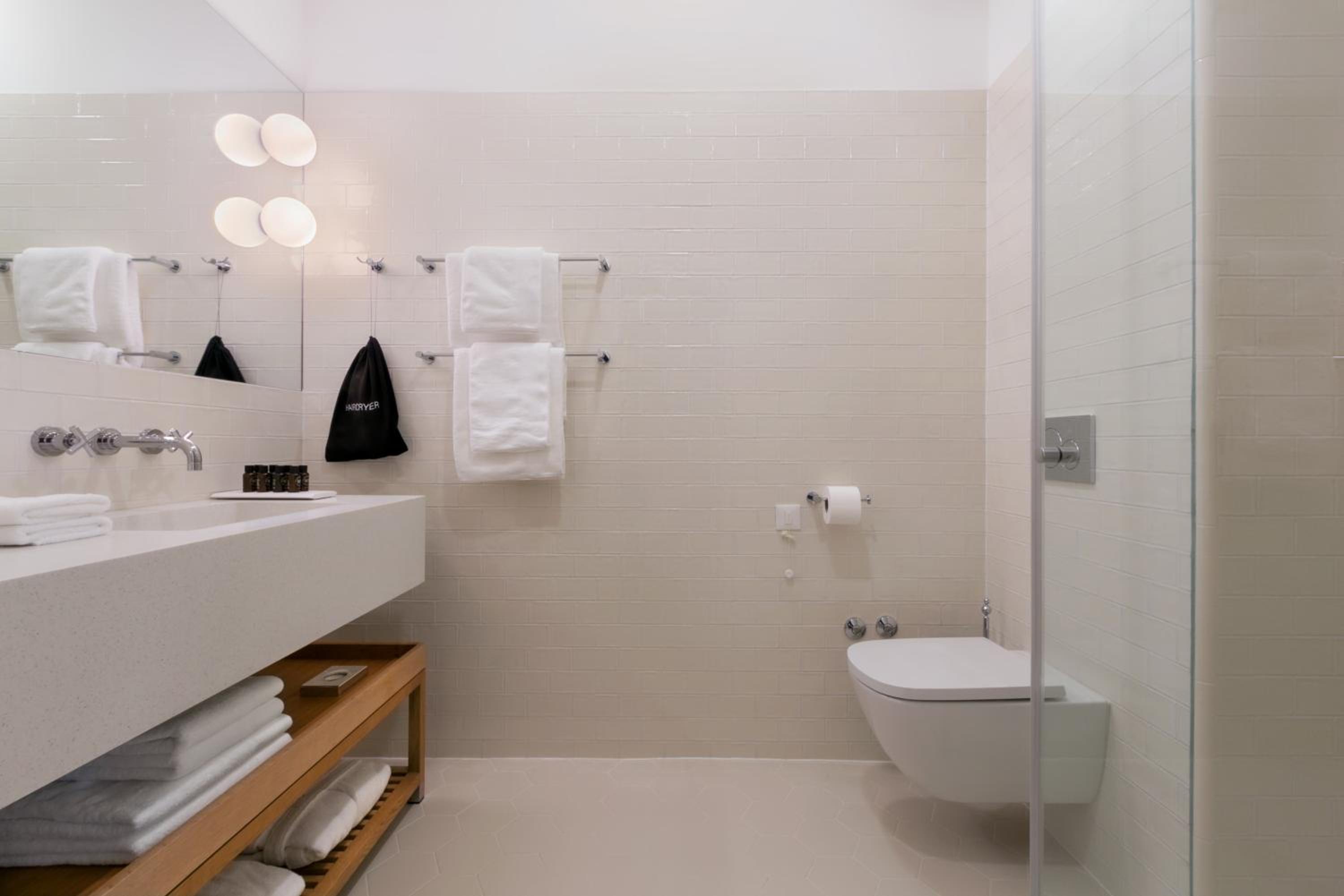 Superior Room - Photo 5