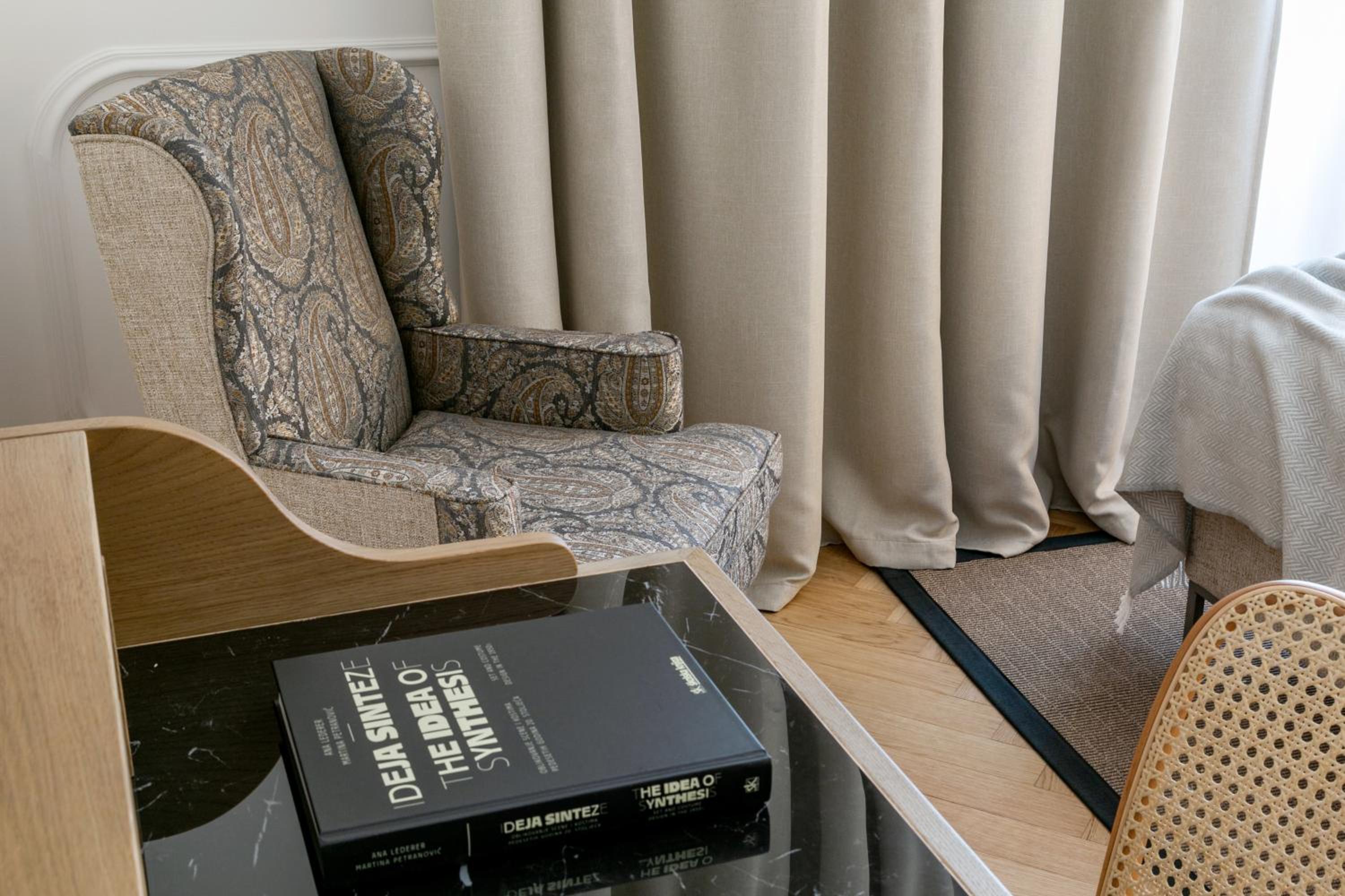 Superior Room - Photo 4