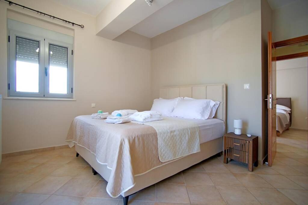 Two-Bedroom Apartment photo 3
