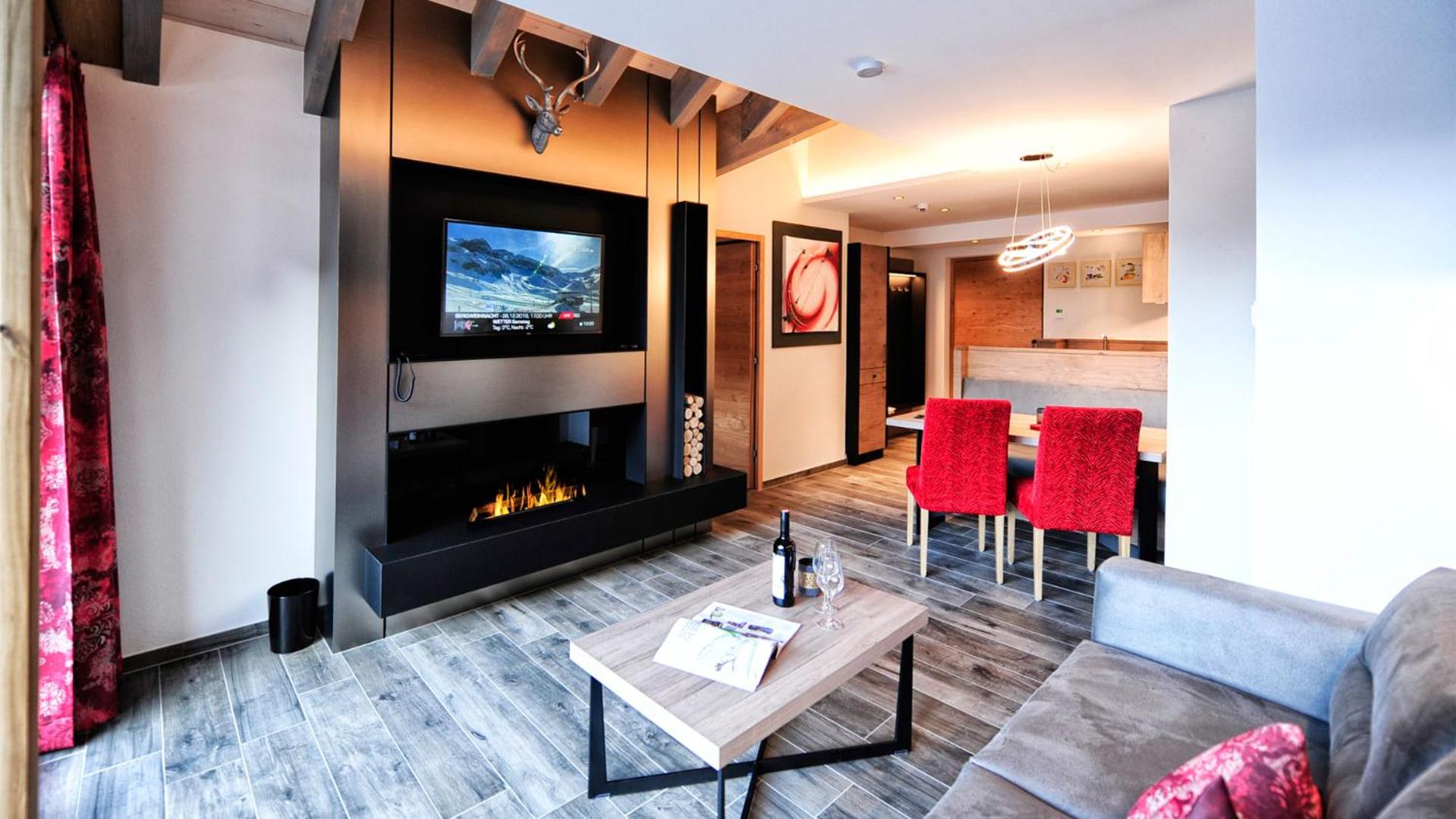 Deluxe Suite photo 1