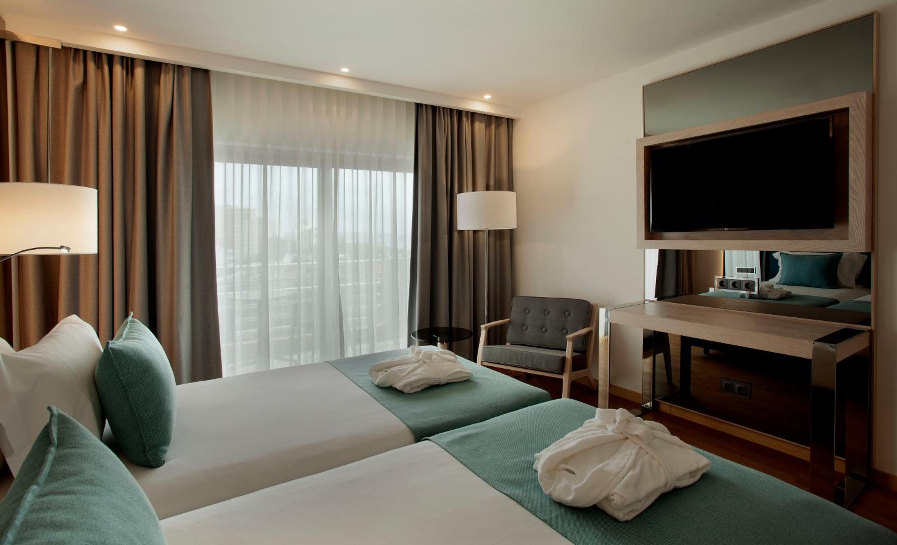 Double Room with Frontal Sea View photo 2
