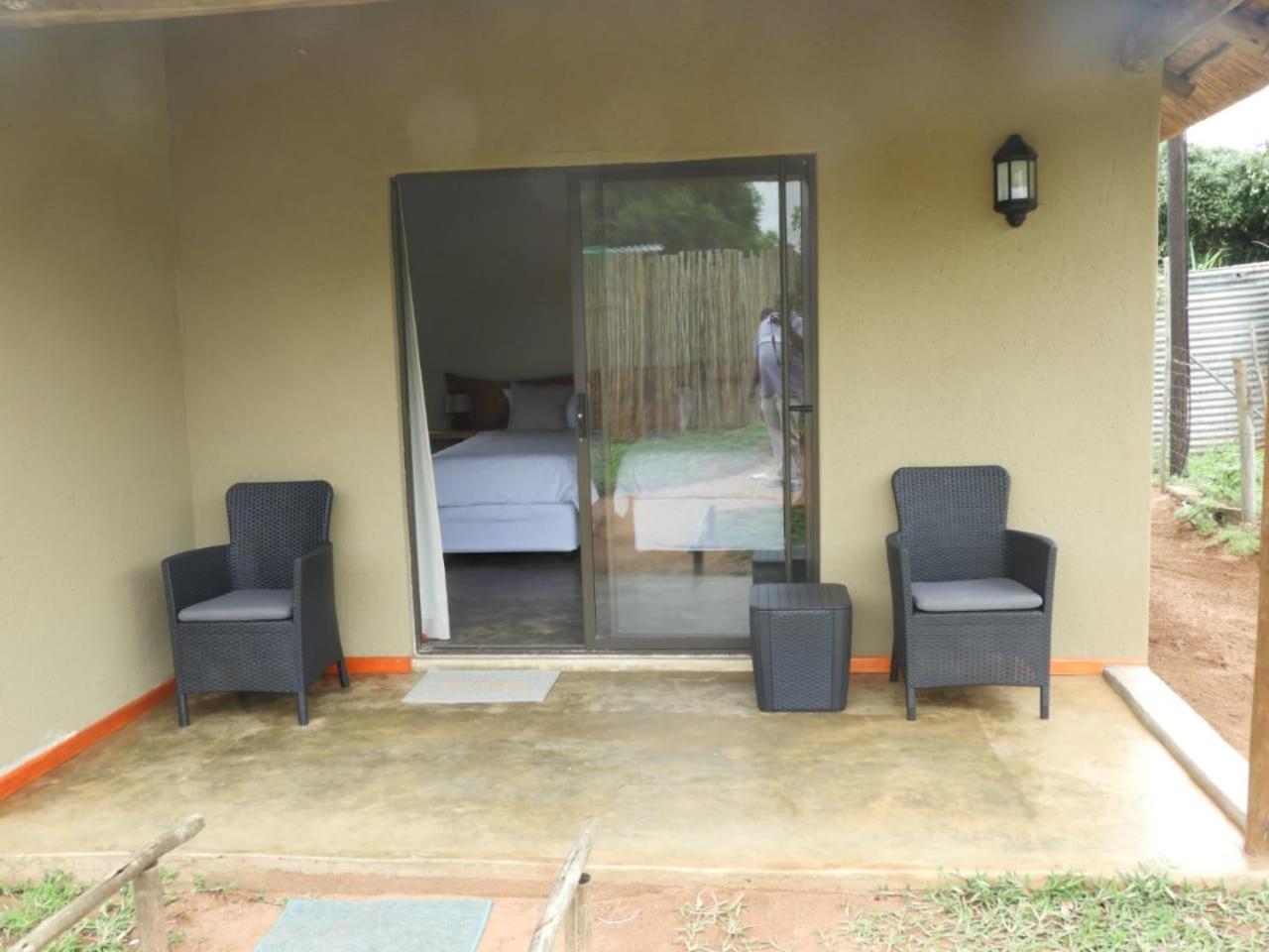 Deluxe Double or Twin Room photo 3
