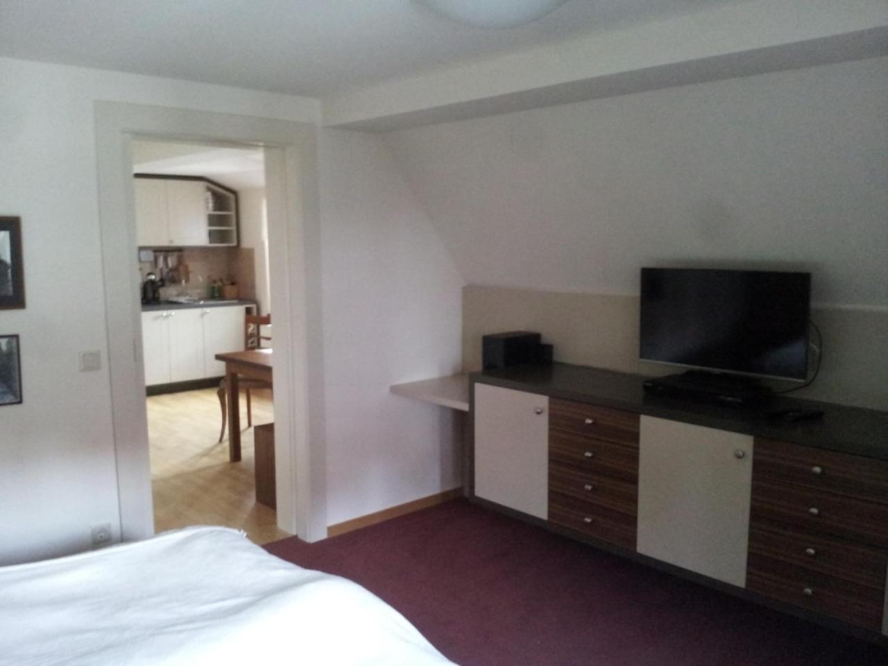 Deluxe Double Room with Extra Bed photo 1