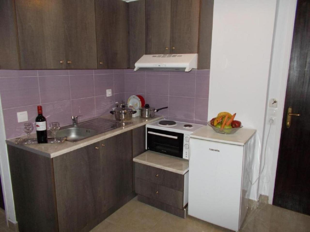 Economy Double Room - Photo 20
