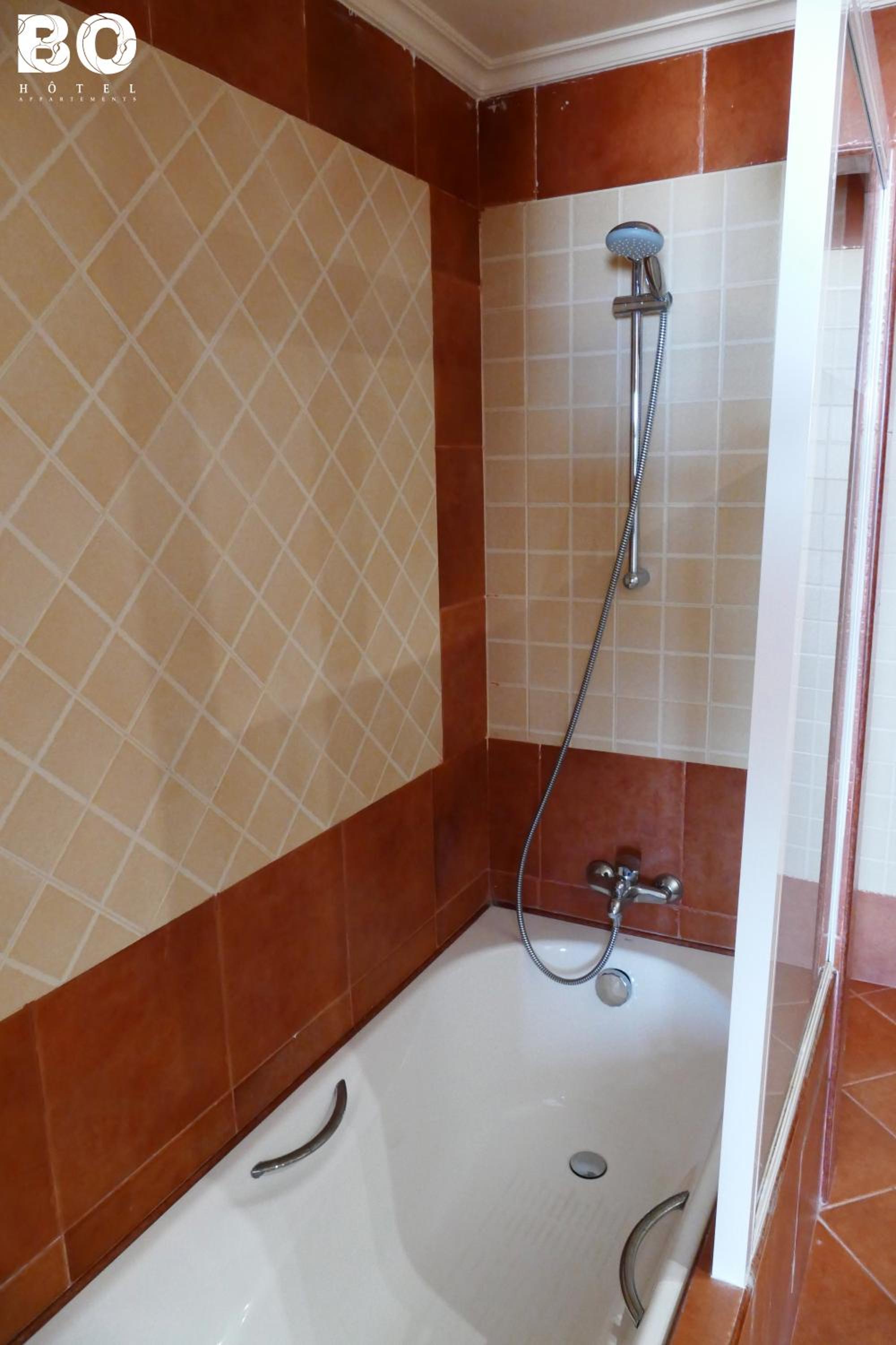 Studio (2 Adults) - Photo 3