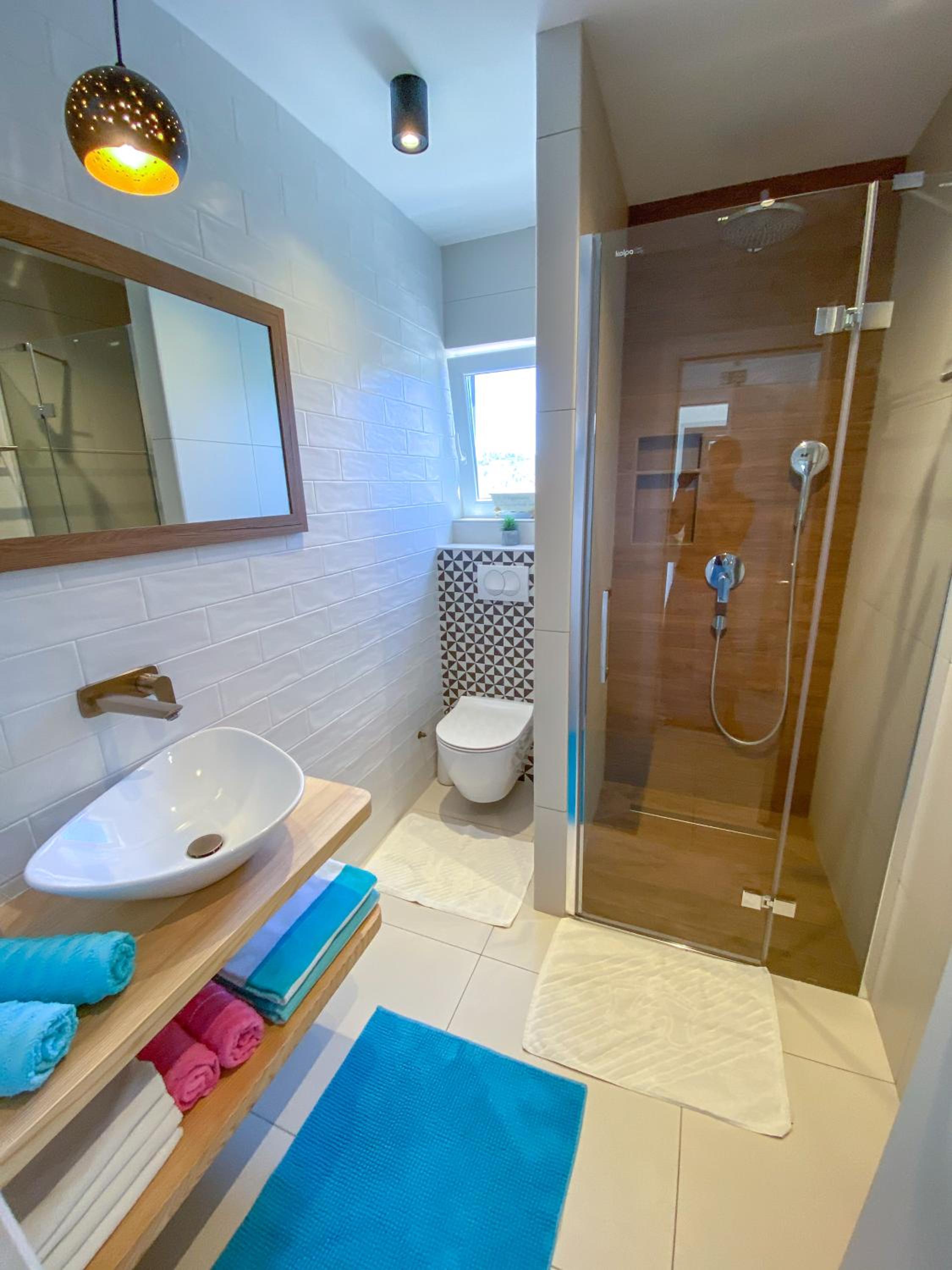 One-Bedroom Apartment with Sofa Bed and Sea View - First Floor - Photo 7