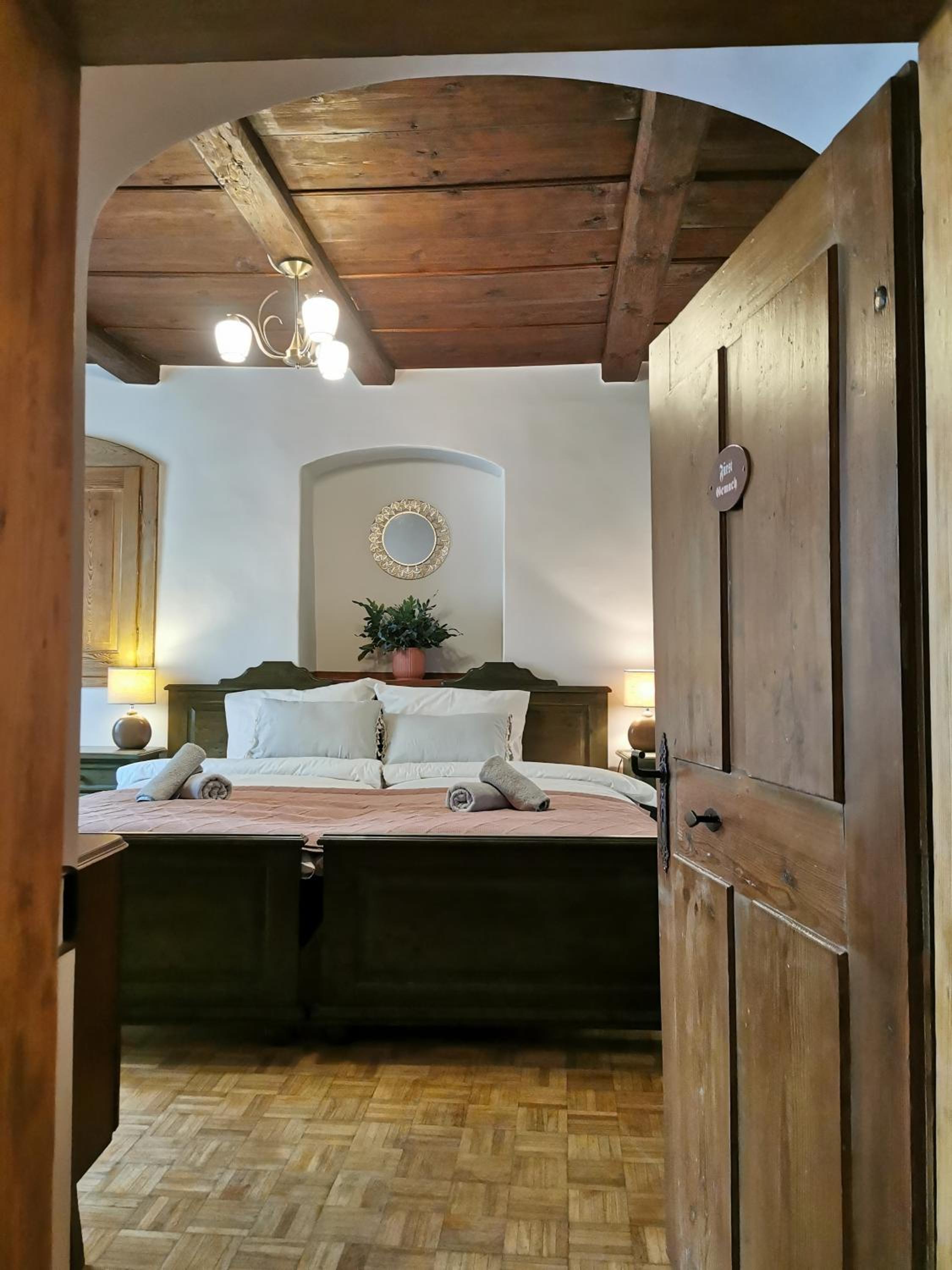 Double Room with Private Bathroom photo 3