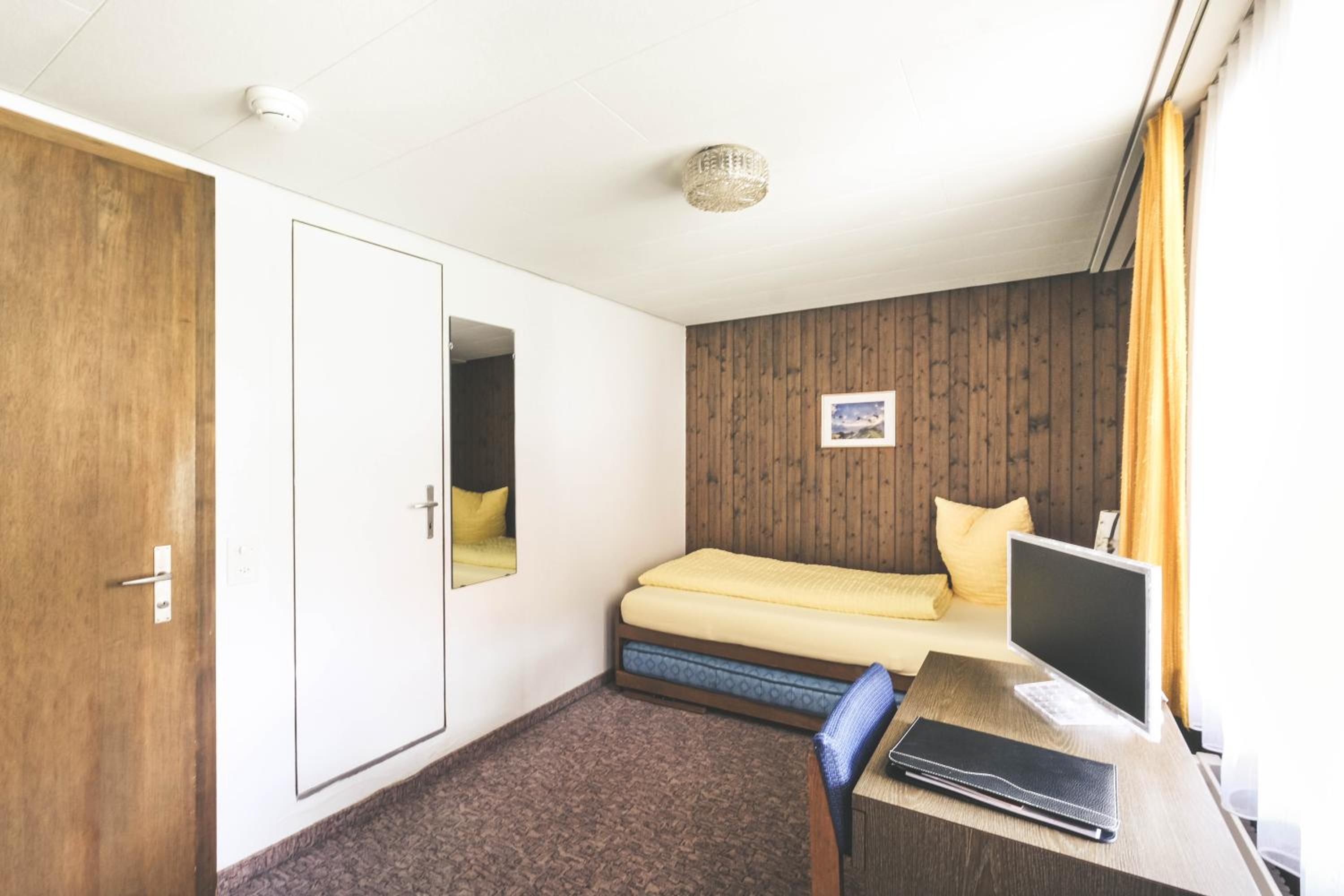 Single Room photo 1