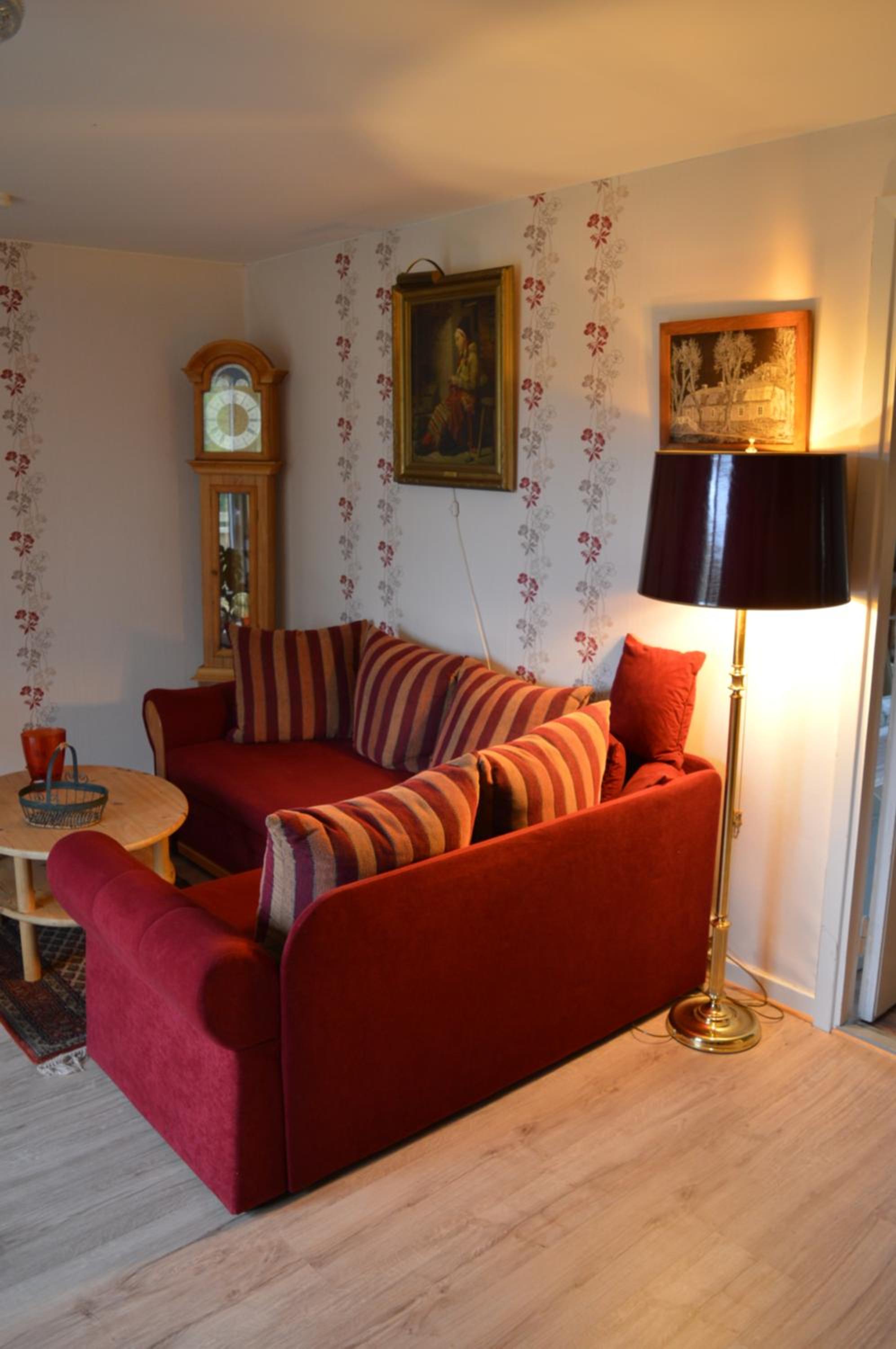 One-Bedroom Apartment - Photo 10