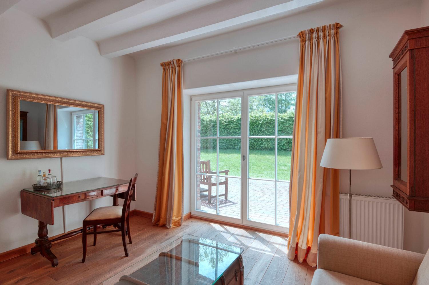 Junior Suite with Terrace