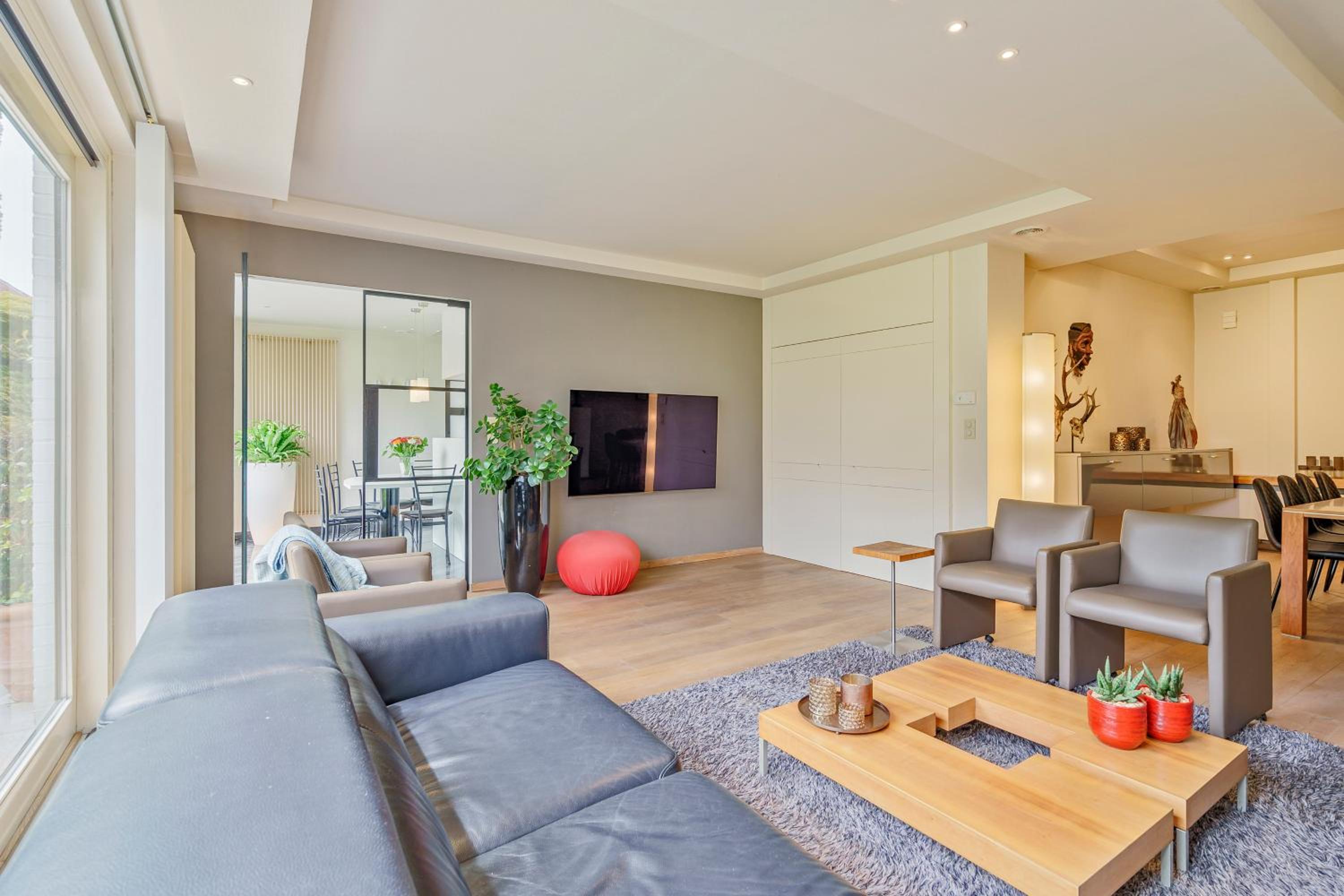 Four-Bedroom House photo 1