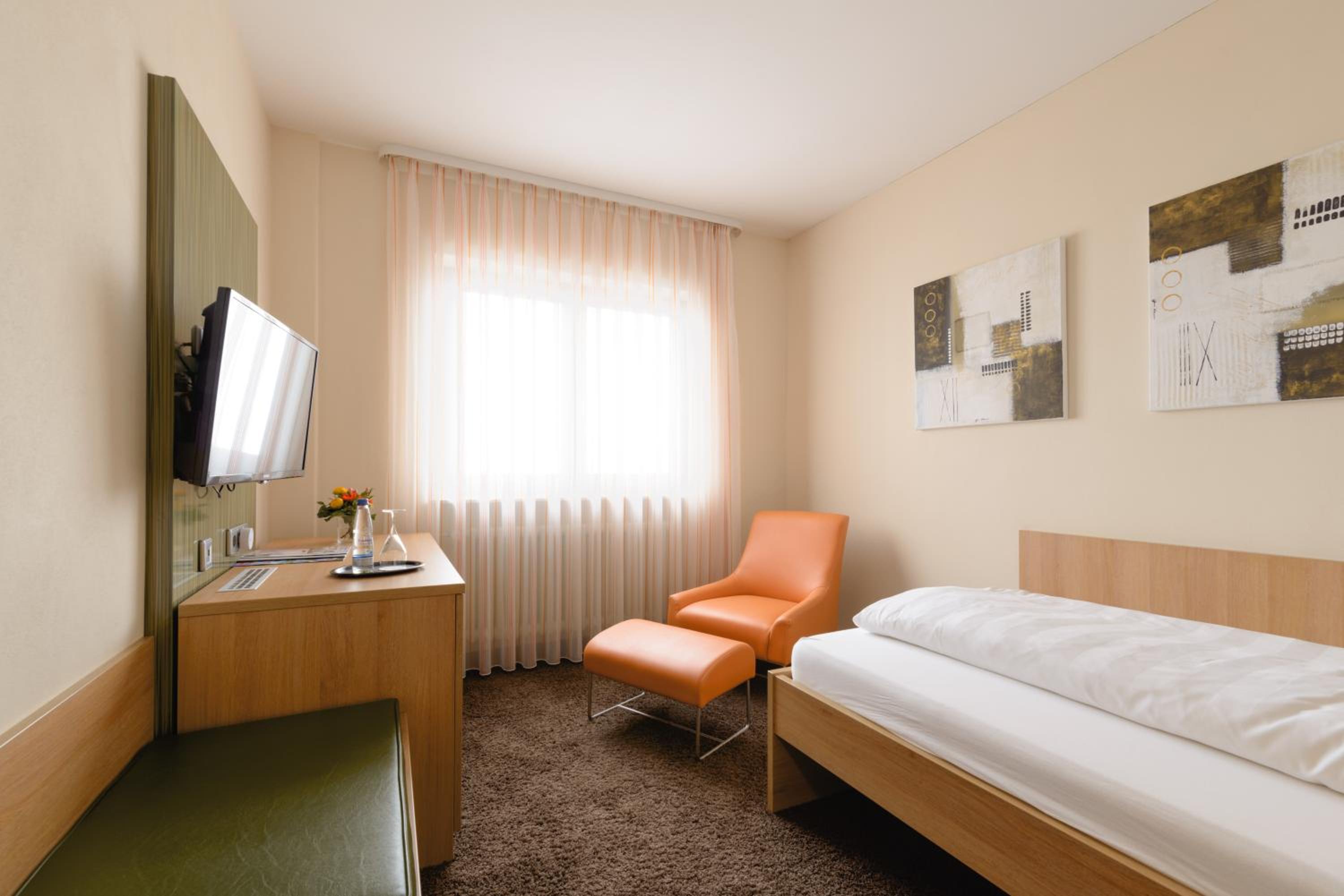 Standard Single Room
