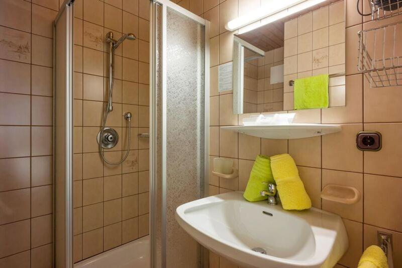 Small Double Room photo 2