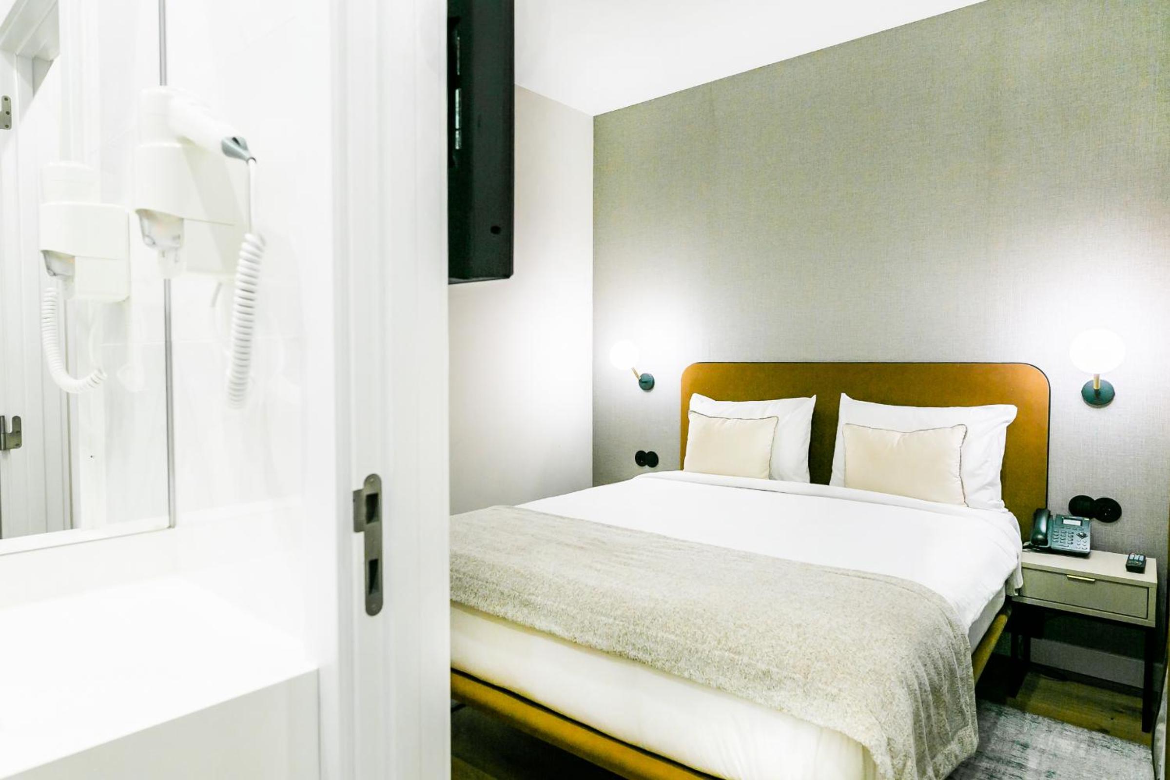 Comfort Room photo 2